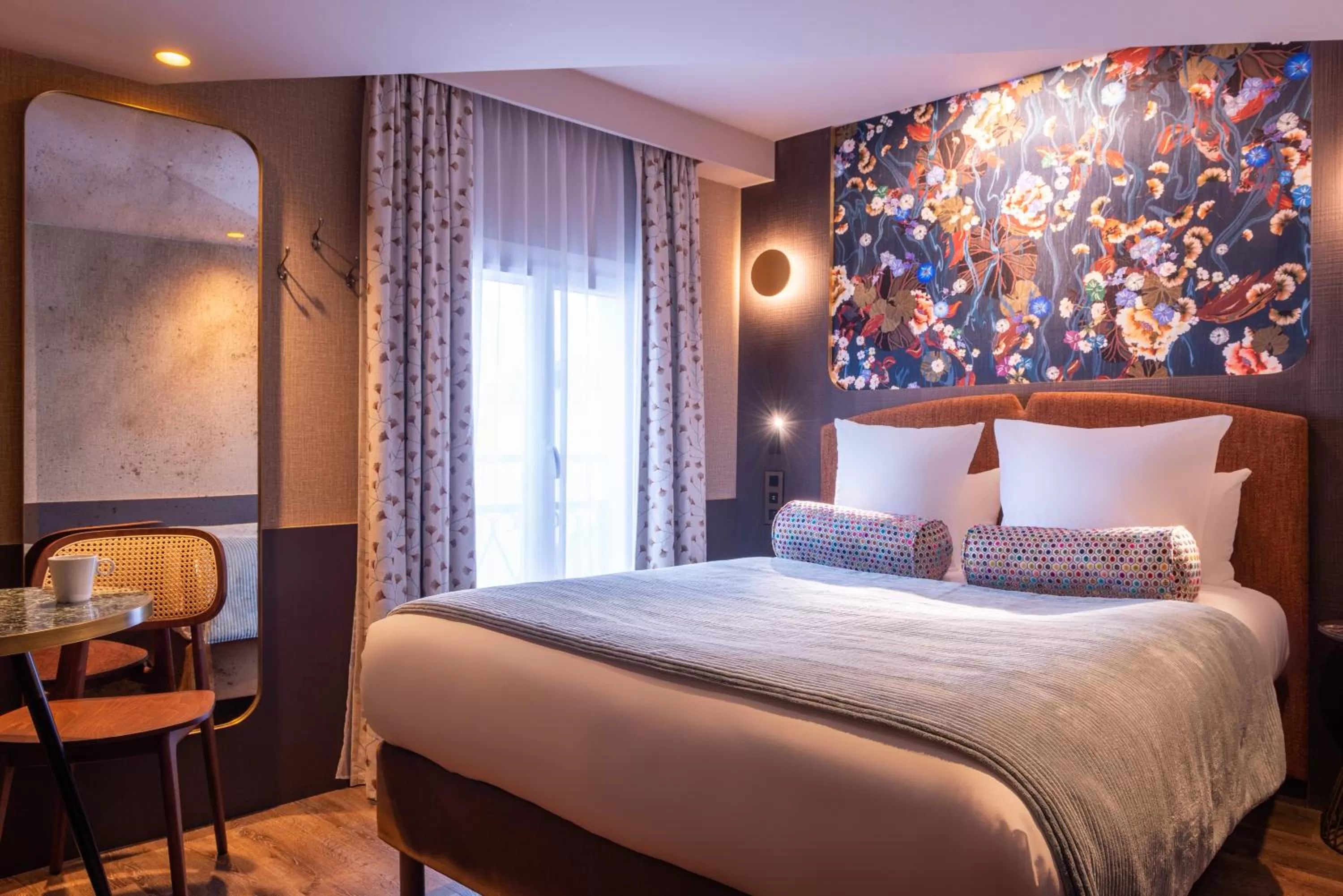 Bed in Maison Axel Opéra Paris