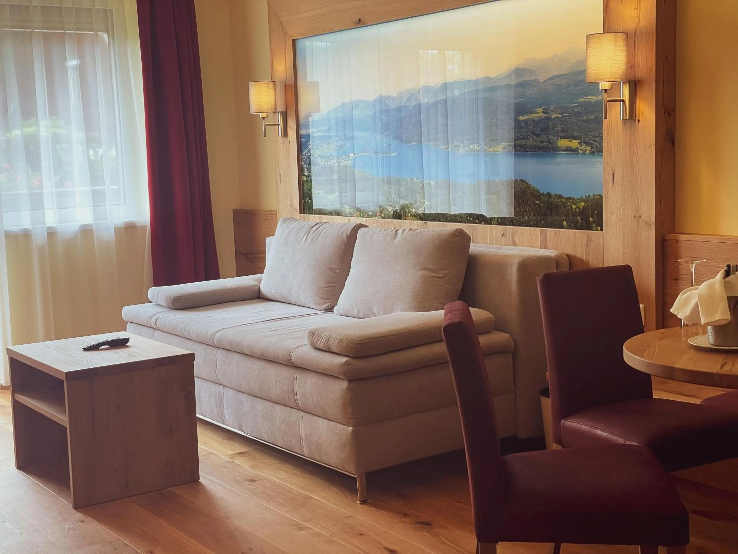 Photo of the whole room in Hotel Kärnten