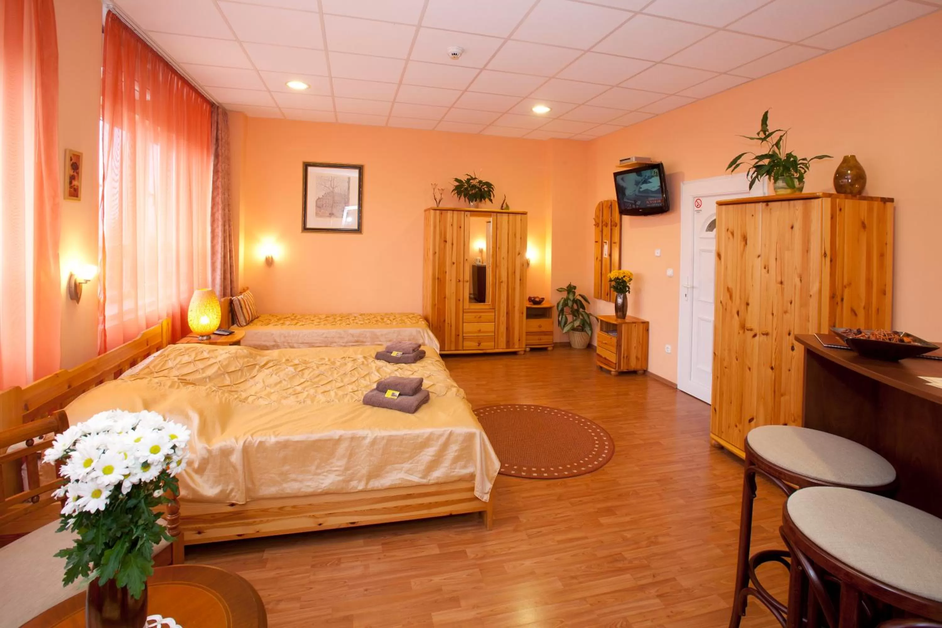 Bed in Airport Szálló