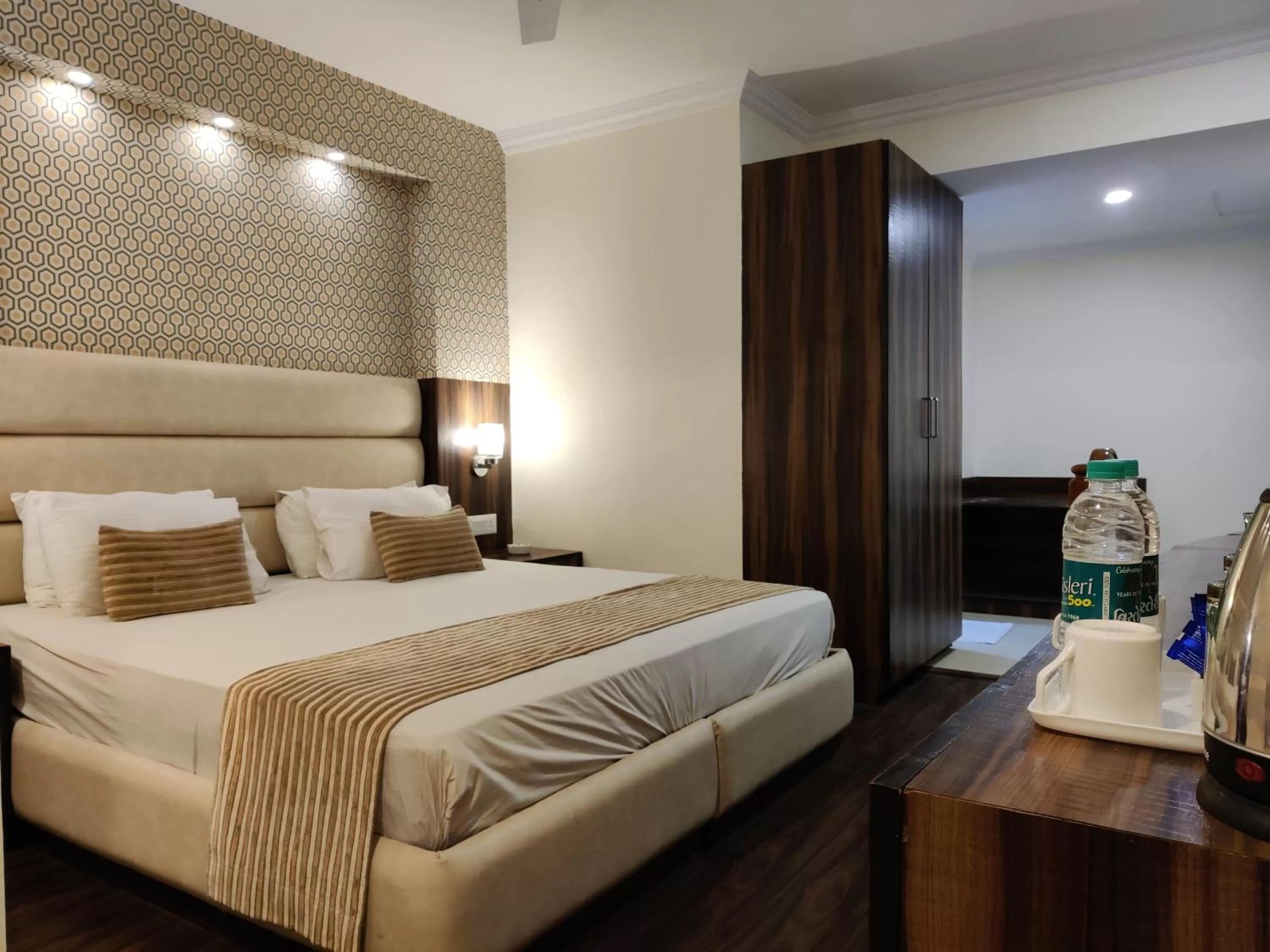 Photo of the whole room, Bed in Hotel Shiva Continental