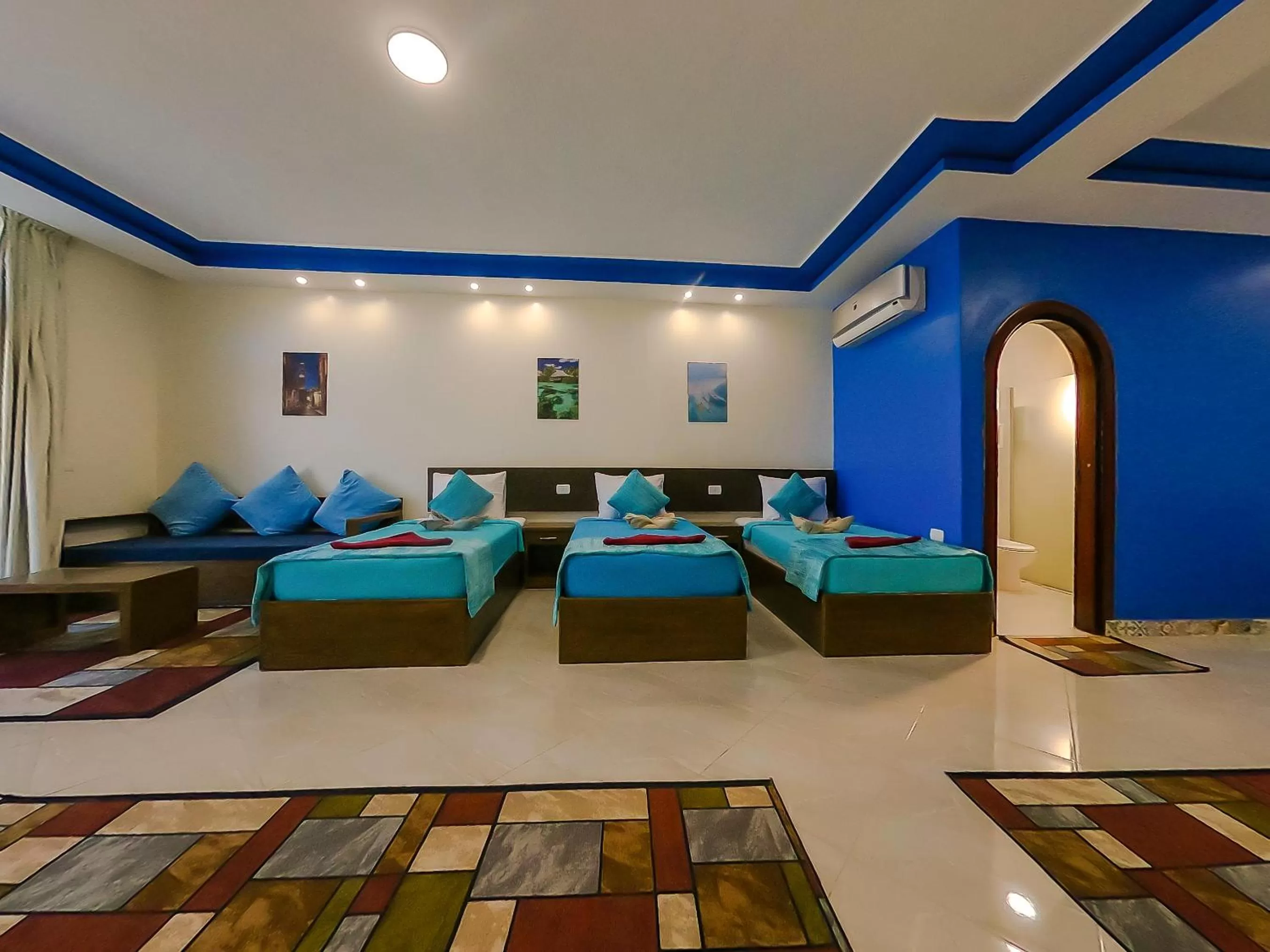 Bed in Seaview Panorama Hotel