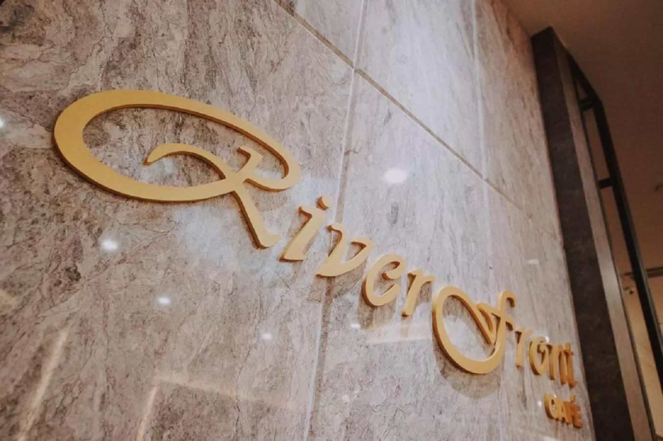 Restaurant/places to eat in Kingwood Hotel Sibu