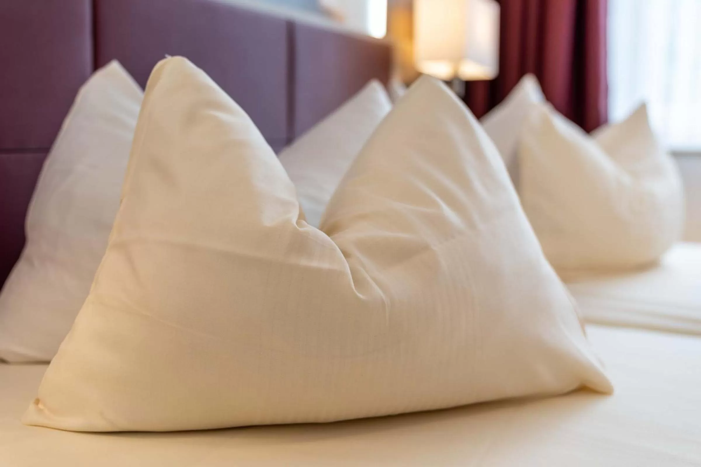 Decorative detail, Bed in Frommanns Landhotel