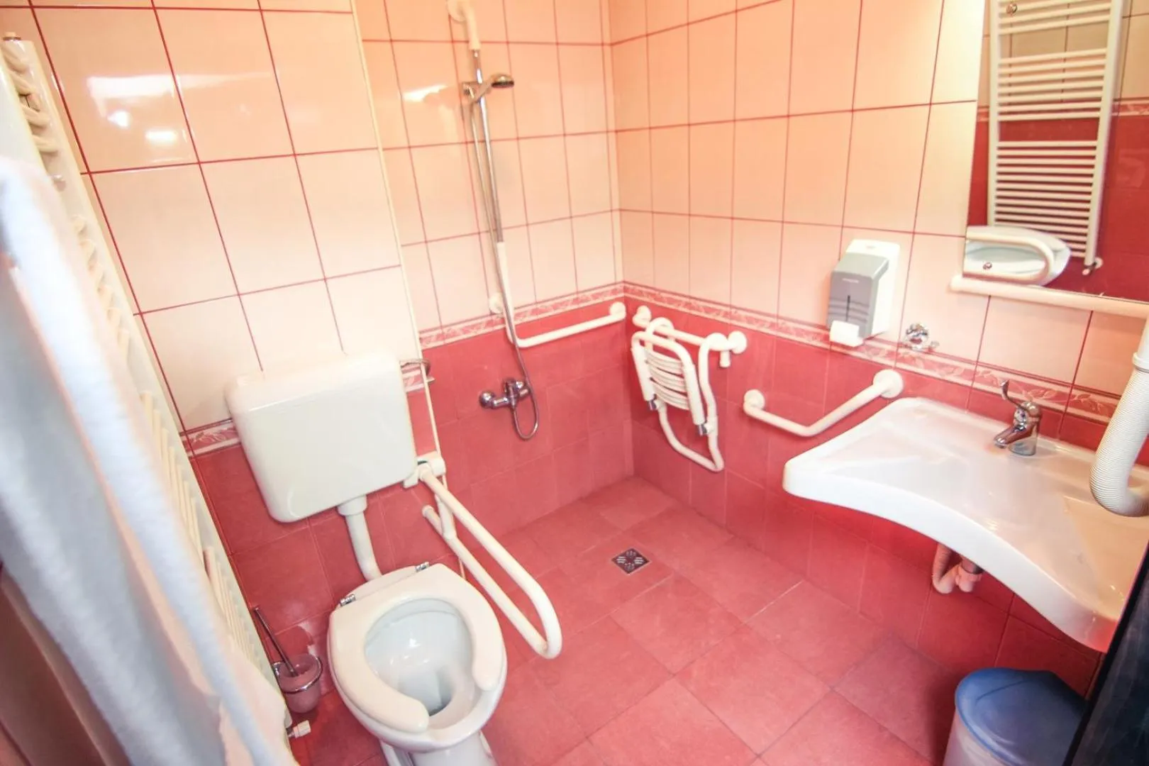 Bathroom in Hotel Grand