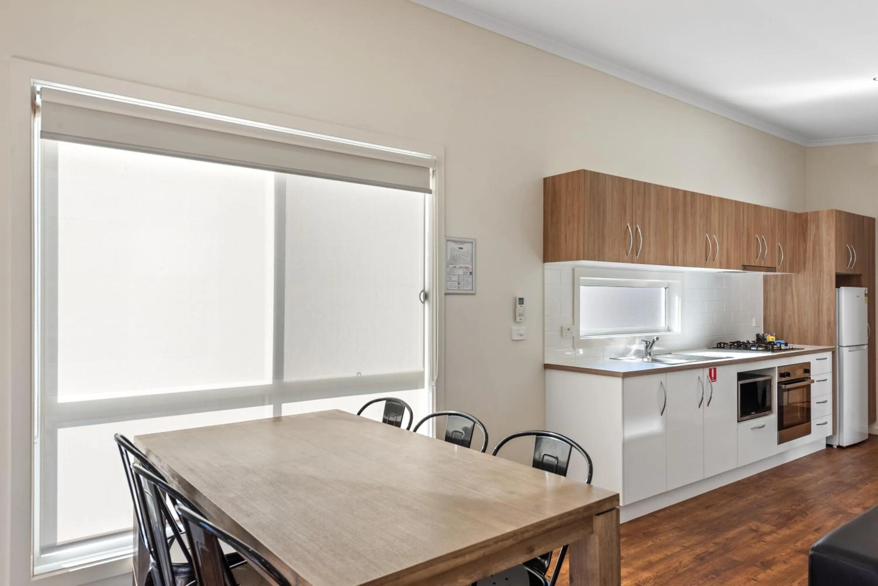 Kitchen or kitchenette in Discovery Parks - Maidens Inn Moama