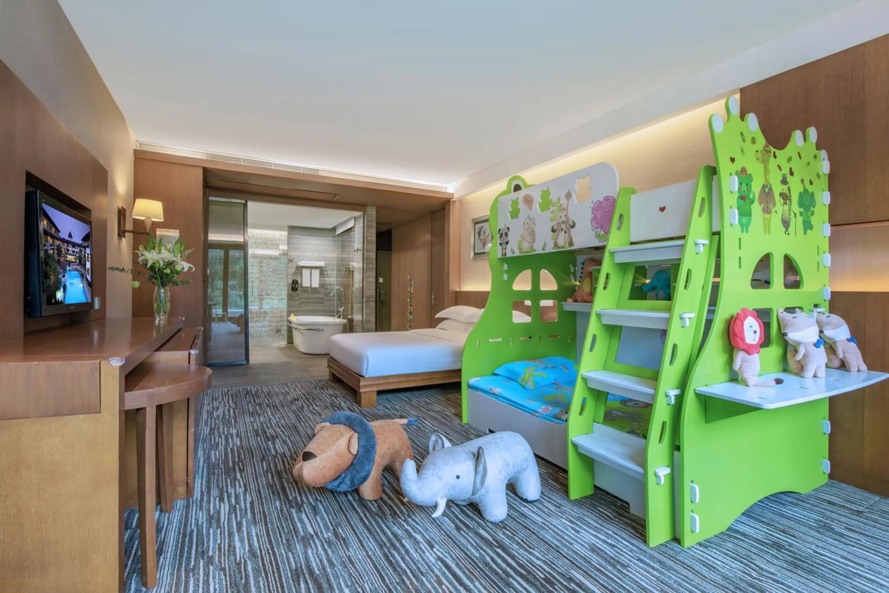 children, Bed in Mission Hills Hotel Resorts Shenzhen