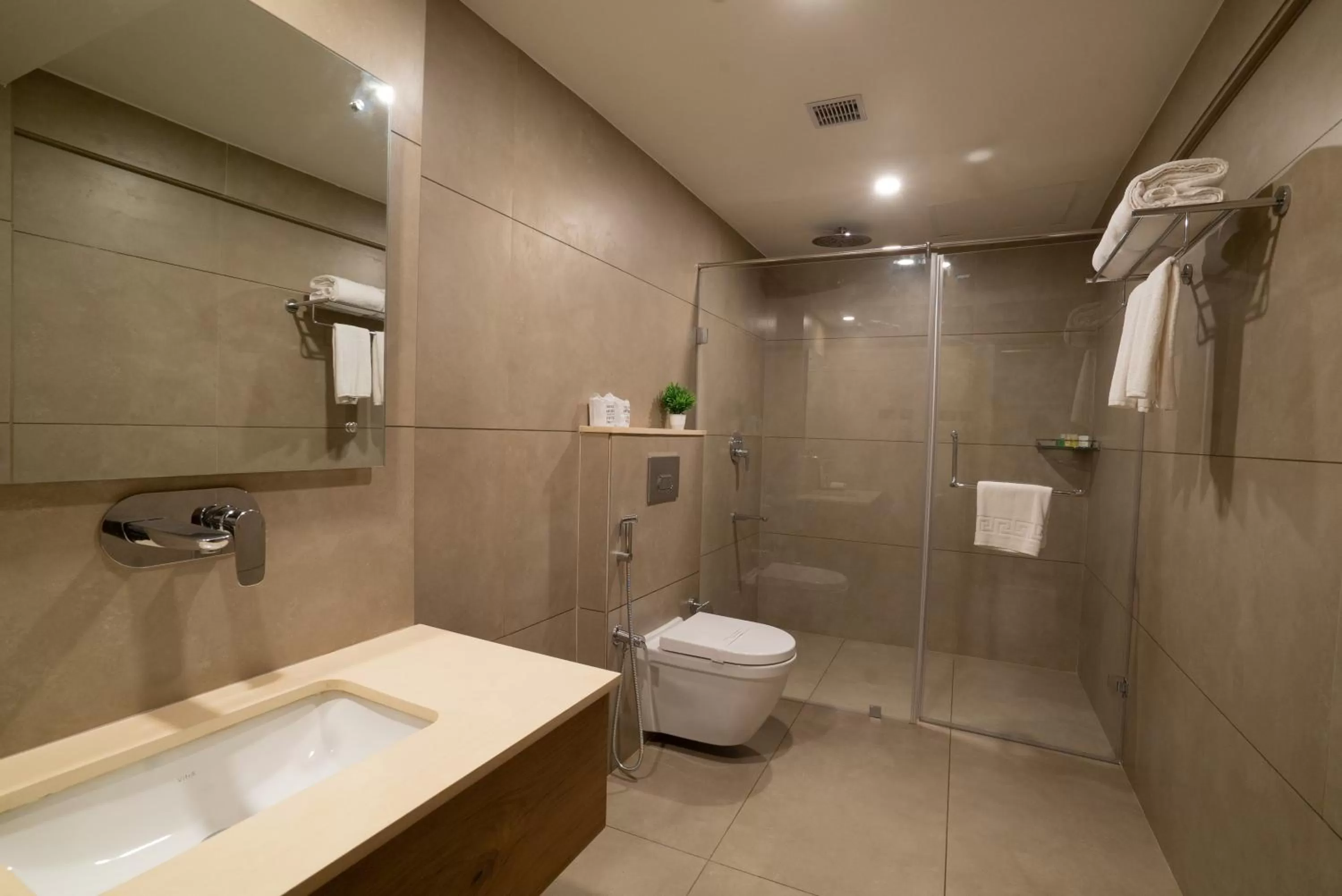 Shower in Surya Heritage Hotels