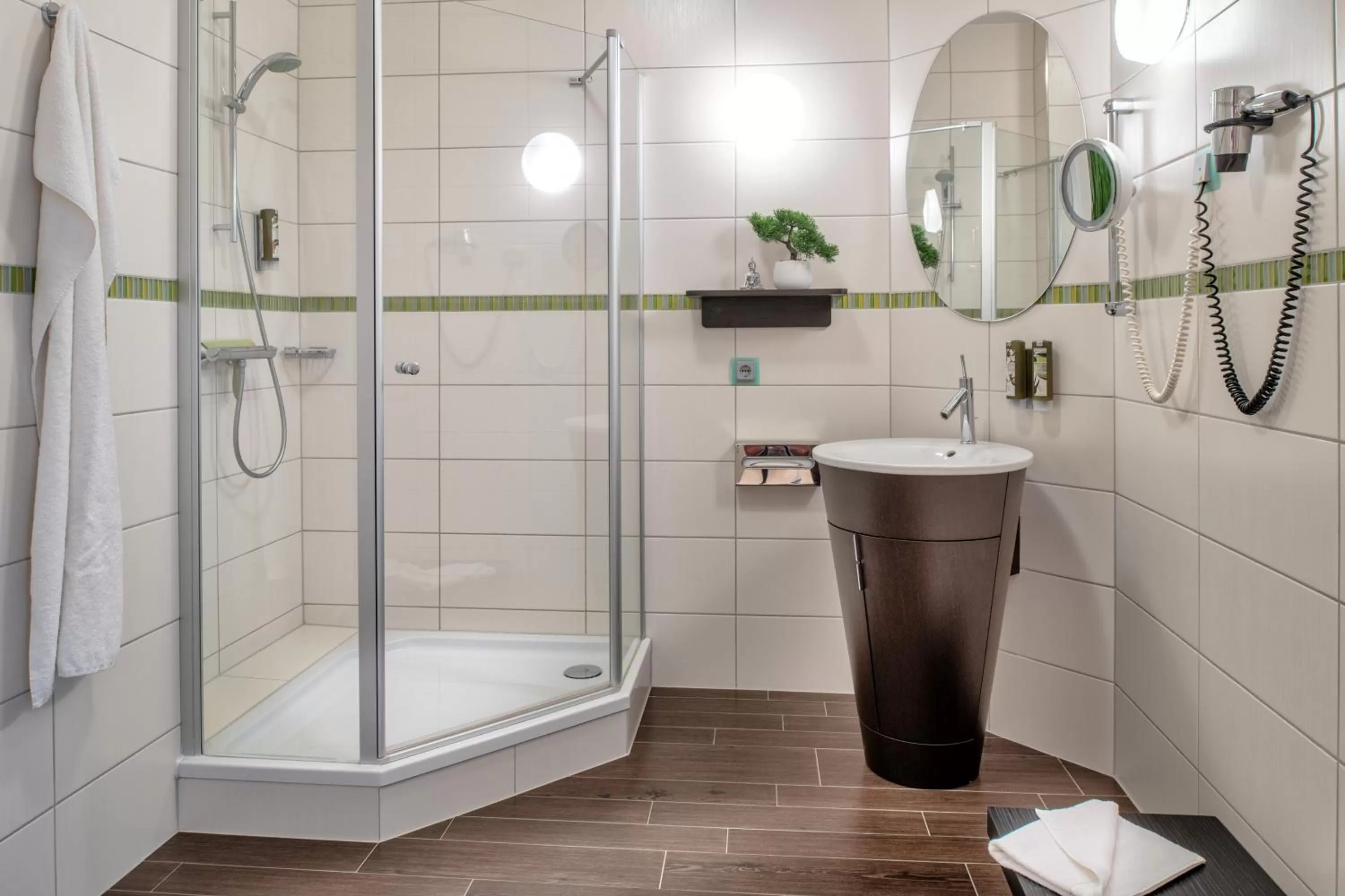 Shower in Recknitztal-Hotel Marlow