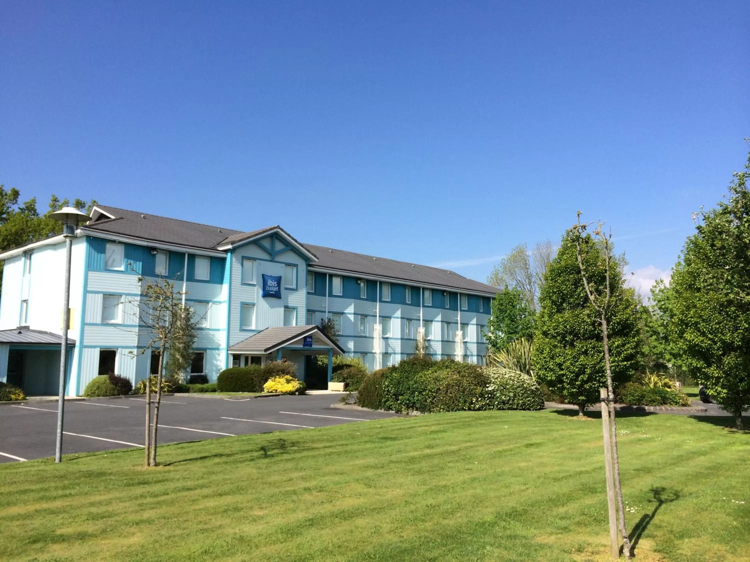 Facade/entrance in ibis budget Granville