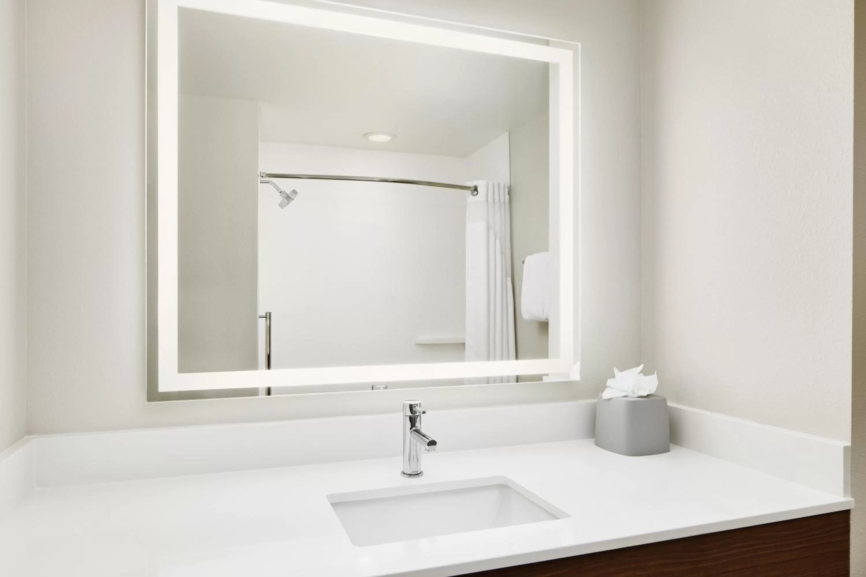 Bathroom in Holiday Inn Express Hotel & Suites Port St. Lucie West by IHG