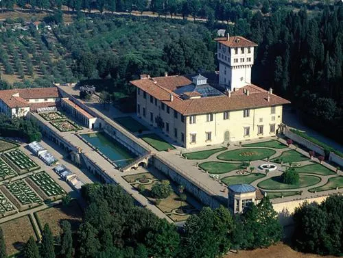 Nearby landmark in Hotel Corolle