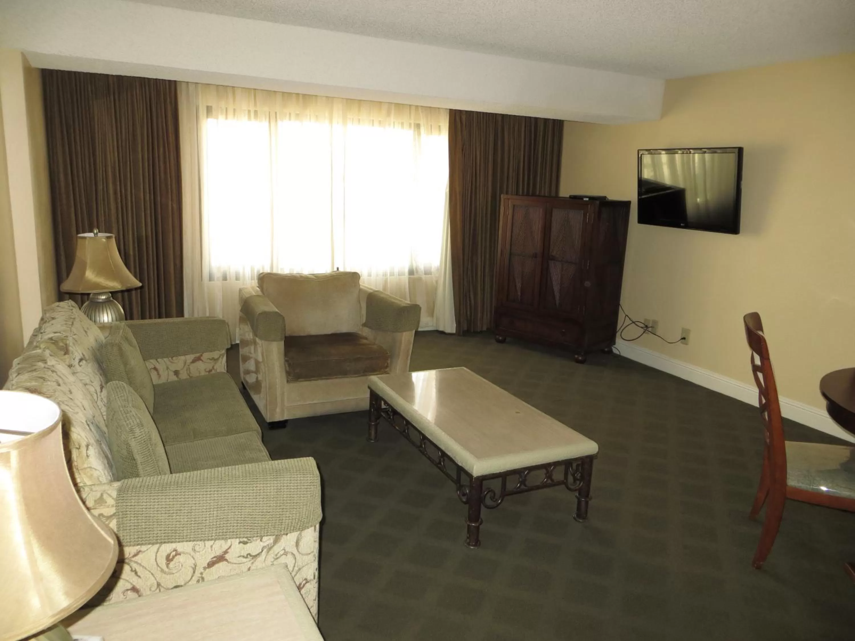 Two-Bedroom Suite (No Resort Fee) in Jockey Resort Suites Center Strip