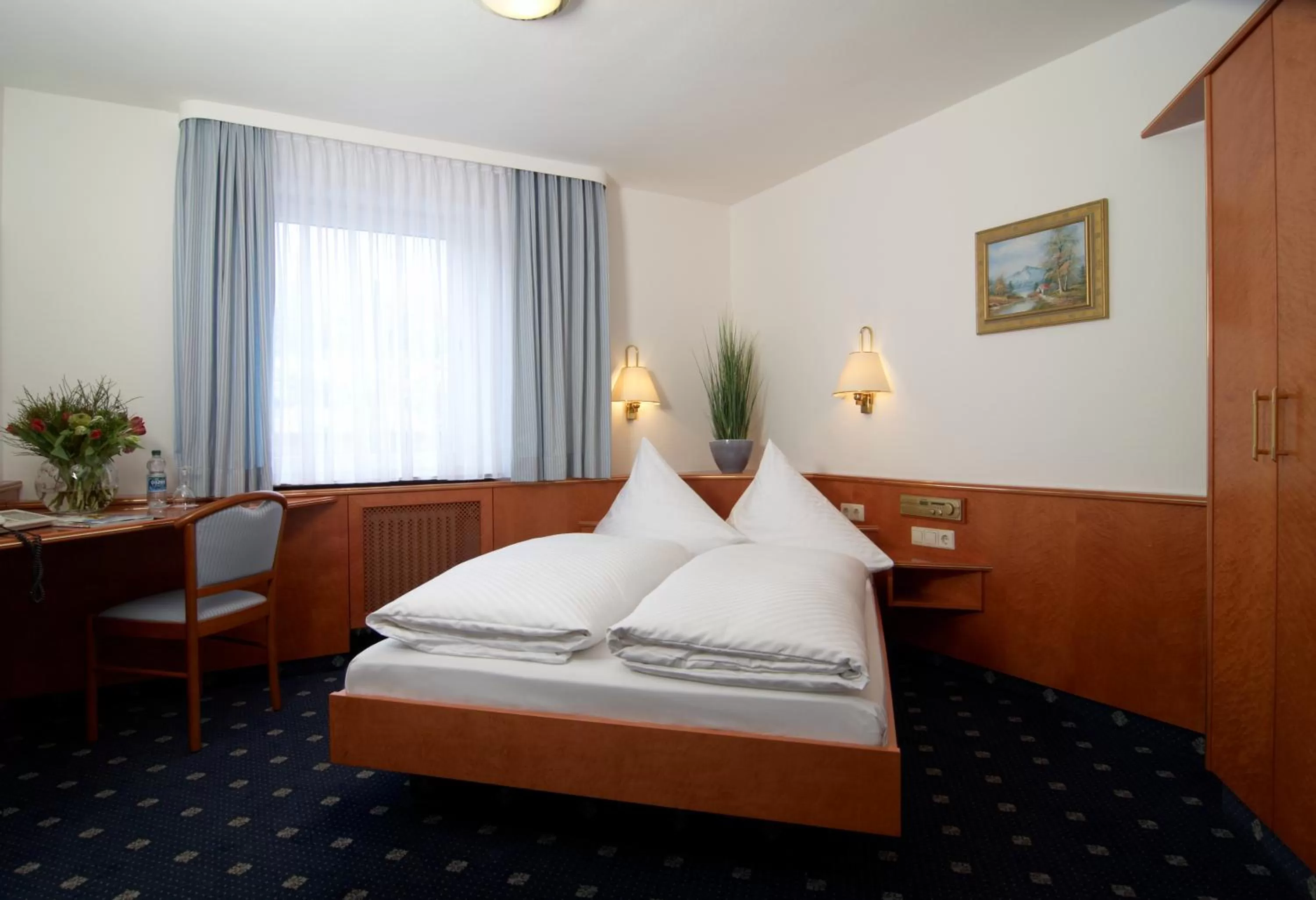 Photo of the whole room, Bed in Hotel Württemberger Hof