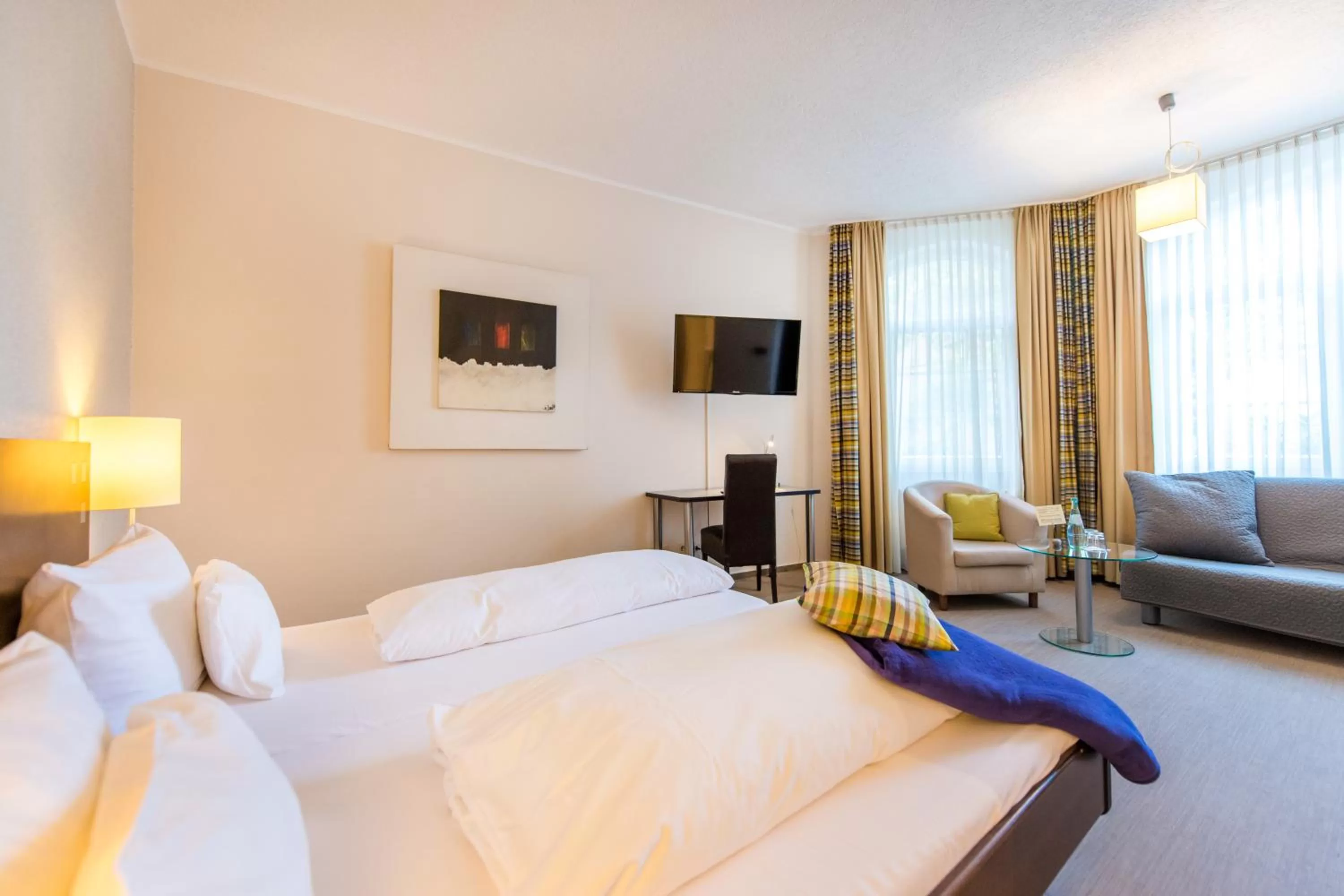 Photo of the whole room, Bed in Hotel Stein - Schiller's Manufaktur