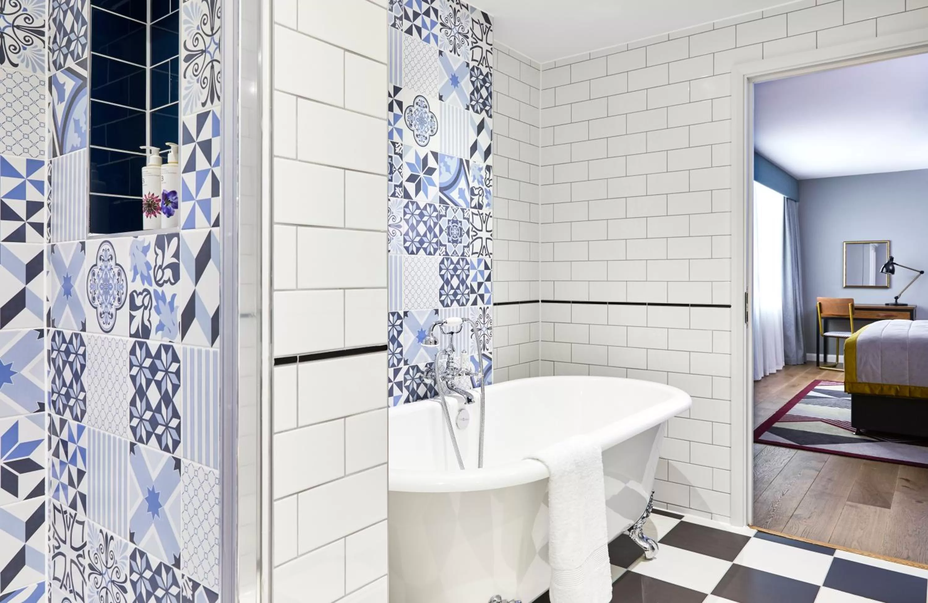 Photo of the whole room in Hotel Indigo - Stratford Upon Avon by IHG