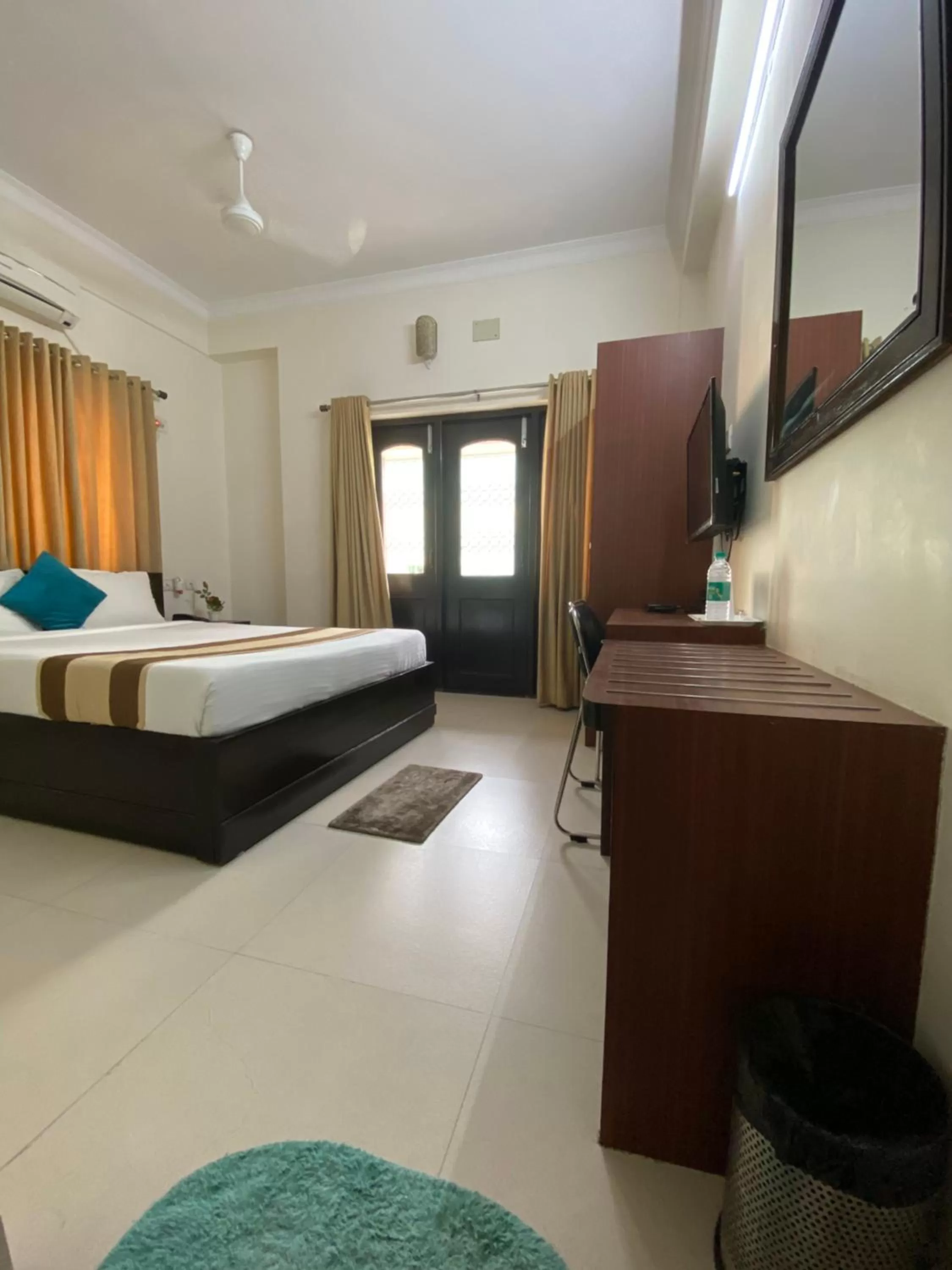 Bedroom, Bed in Krishna Kunja " A Quiet & Peaceful Stay "