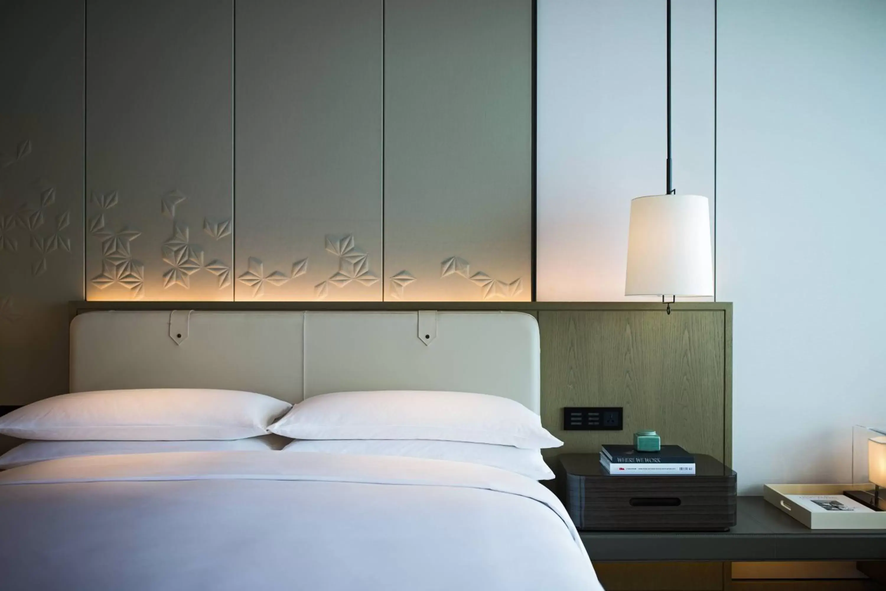 Deluxe Harbor View Room,1 King in Shenzhen Marriott Hotel Nanshan Deluxe Harbor View Room,1 King in Shenzhen Marriott Hotel Nanshan