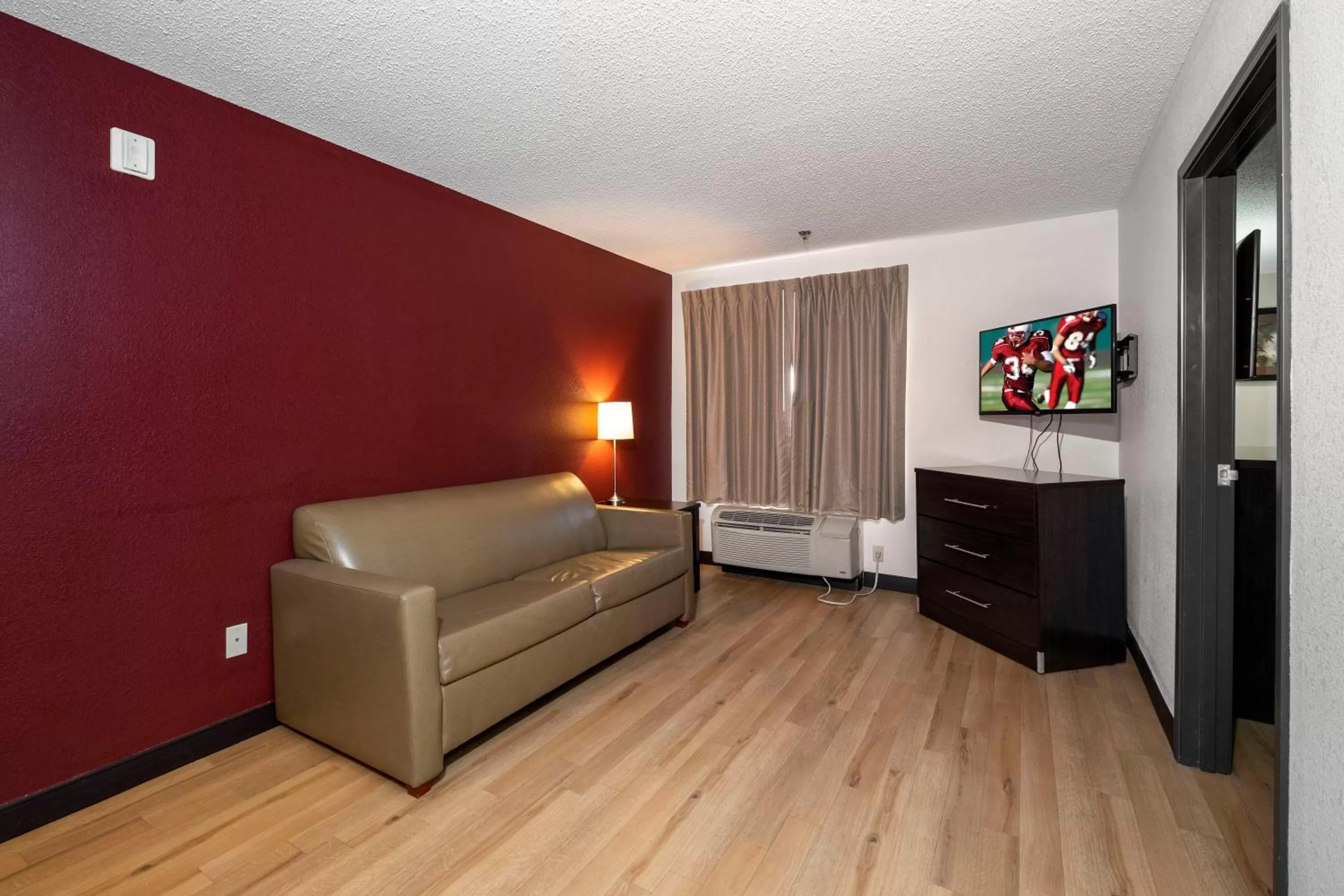Photo of the whole room in Red Roof Inn & Suites Dover Downtown