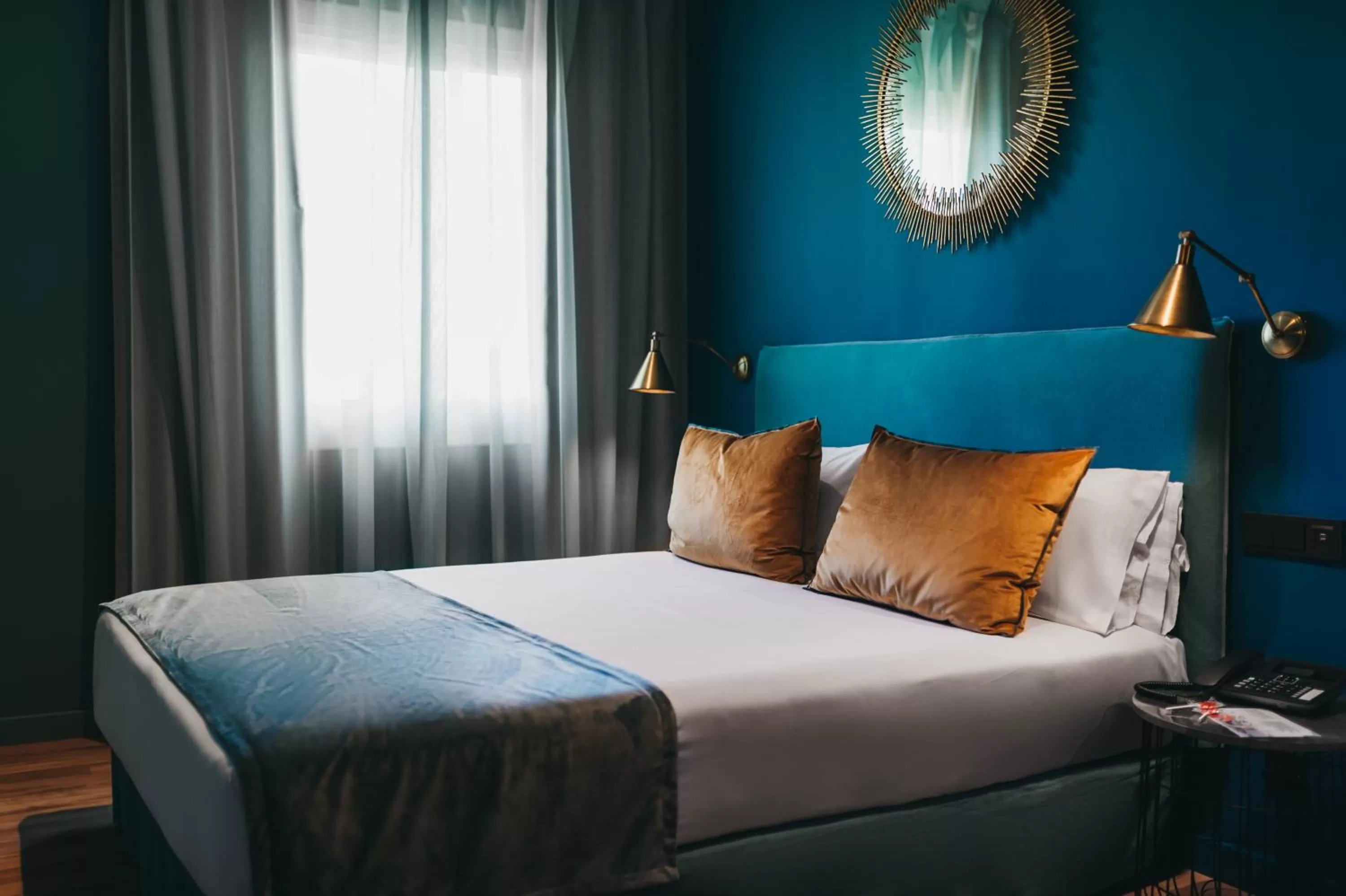 Photo of the whole room, Bed in Arenas Atiram Hotel