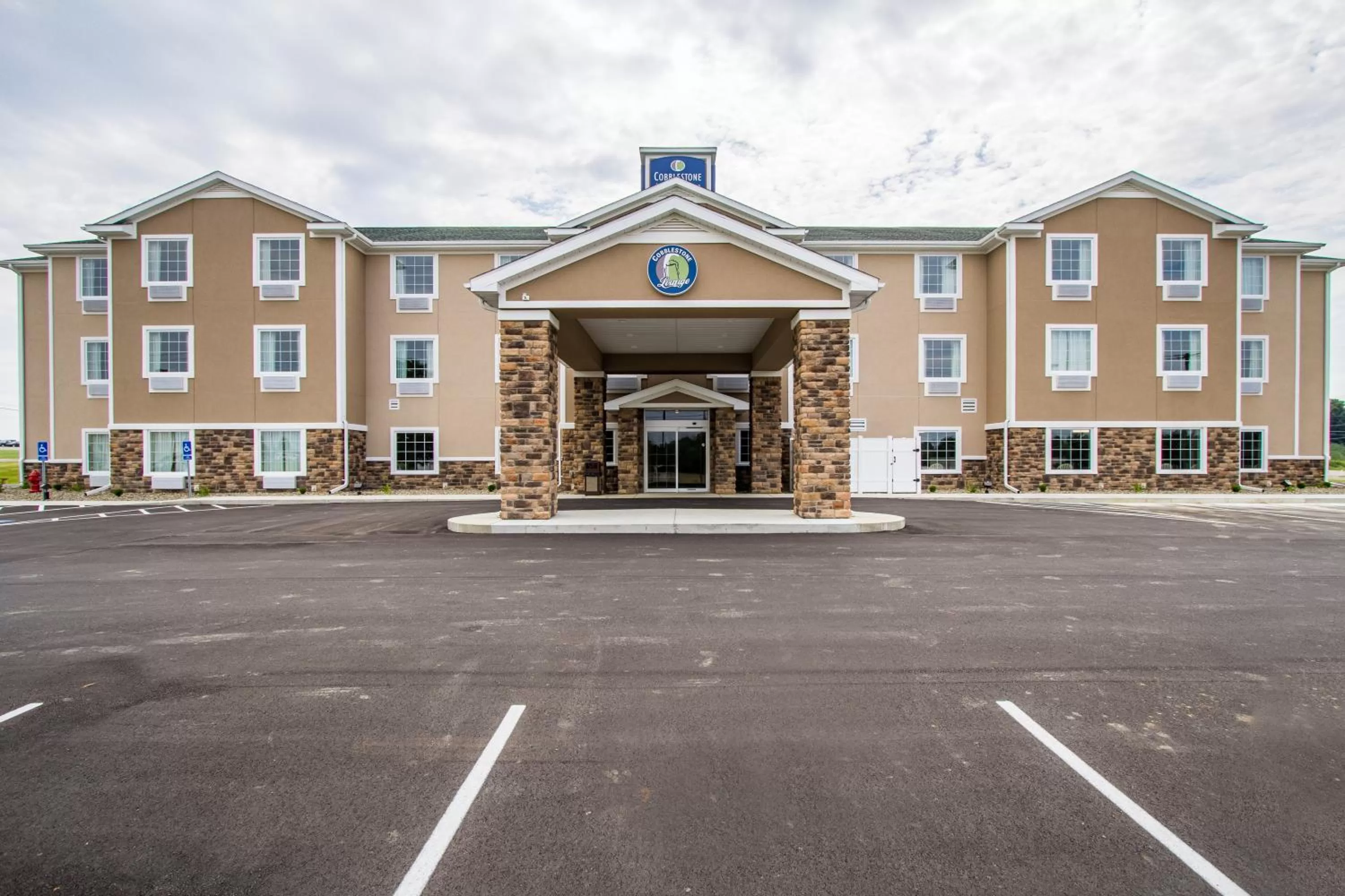 Property building in Cobblestone Hotel & Suites - Orrville