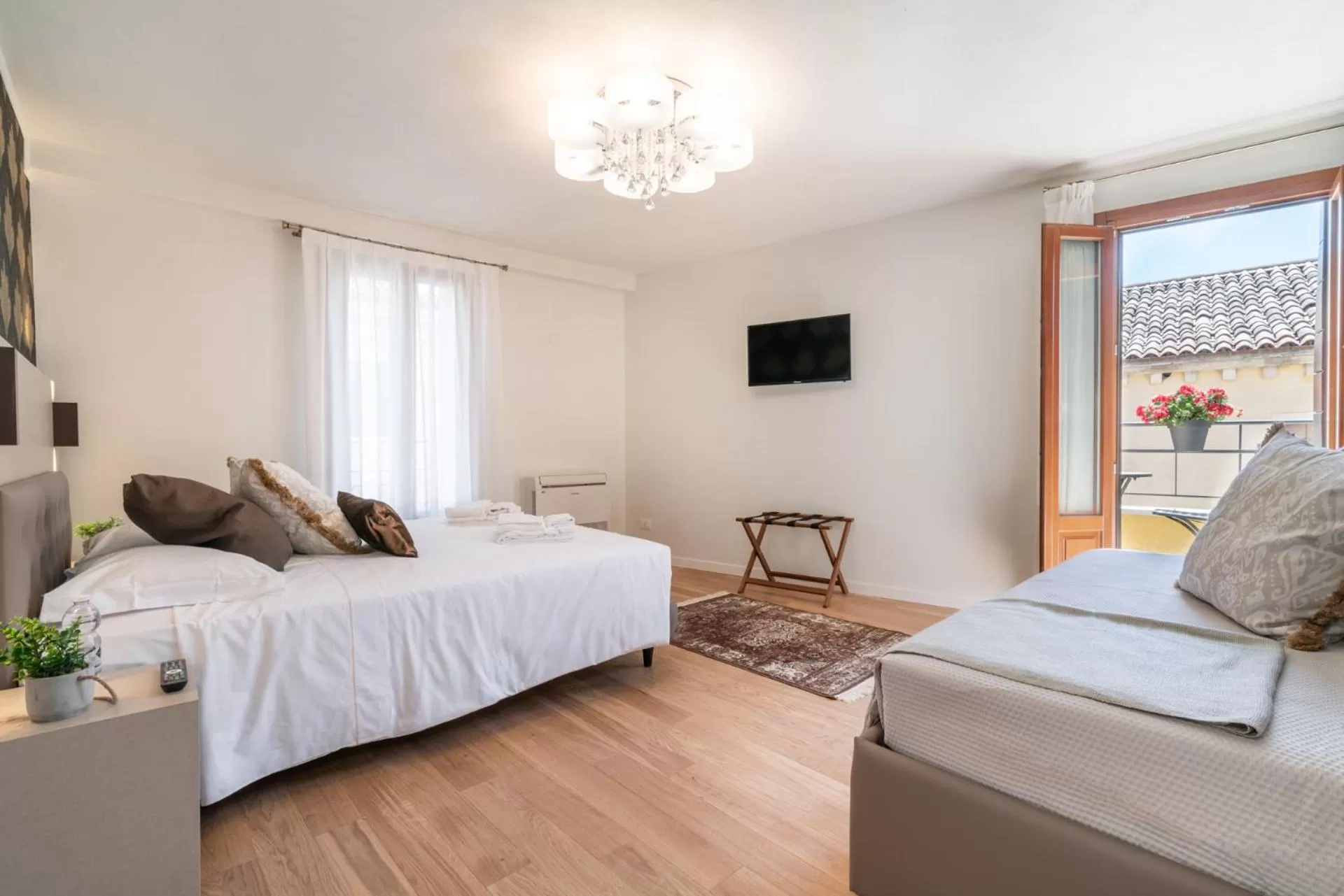 Bedroom, Bed in Hotel Grifoni