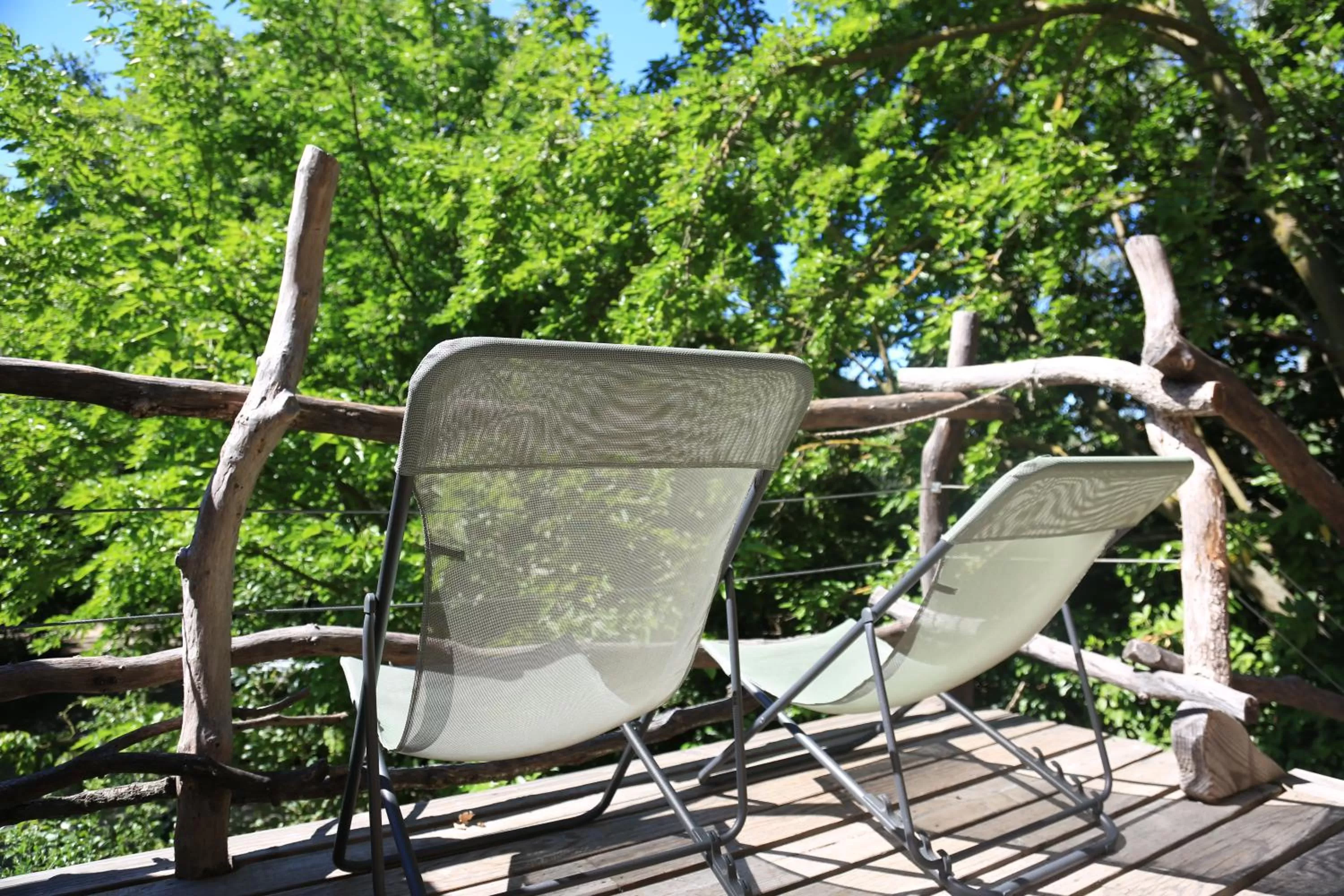 Patio in Le Pavillon Vert - B&B