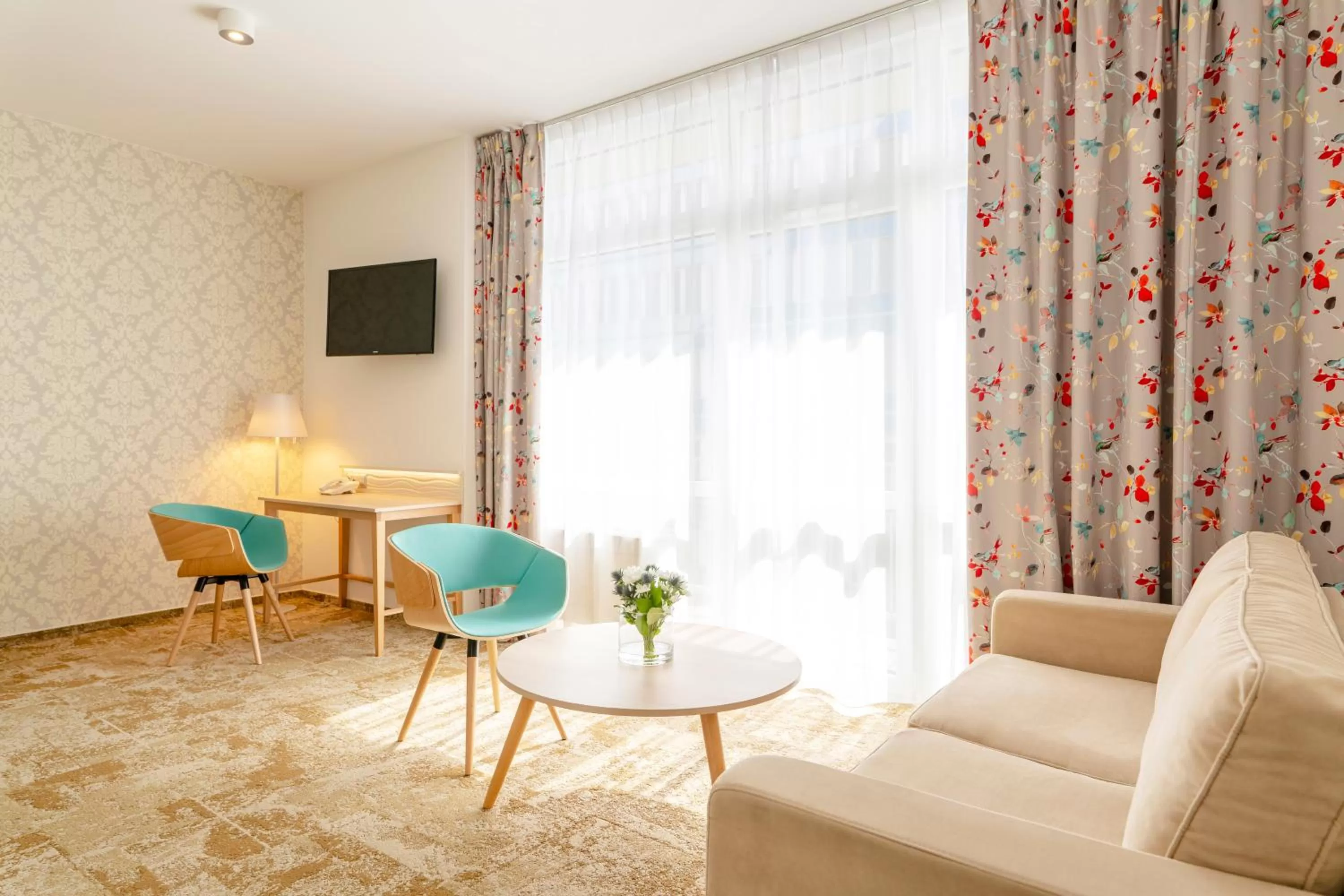 Bed in Hotel Metropol