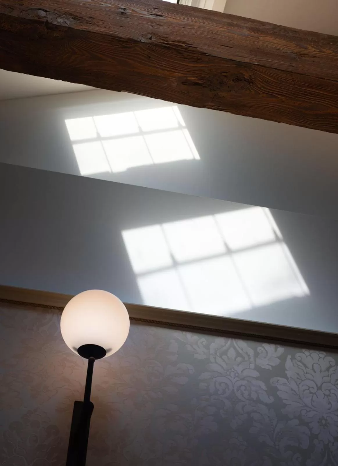 Decorative detail in Eight Venezia