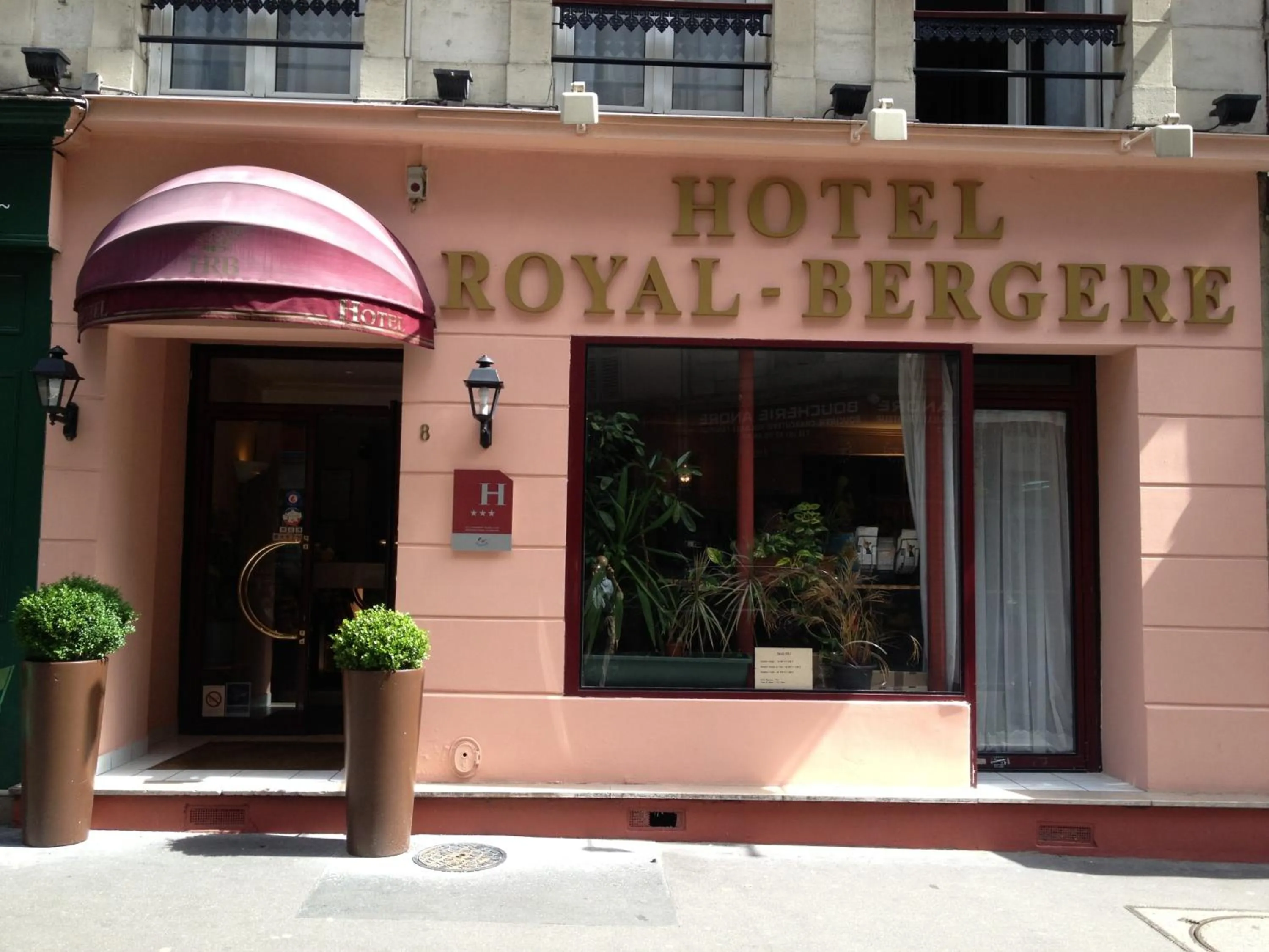 Facade/entrance in Hotel Royal Bergère