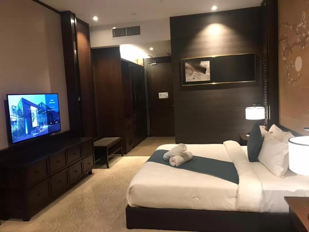 Bed in Vangohh Eminent Hotel & Spa