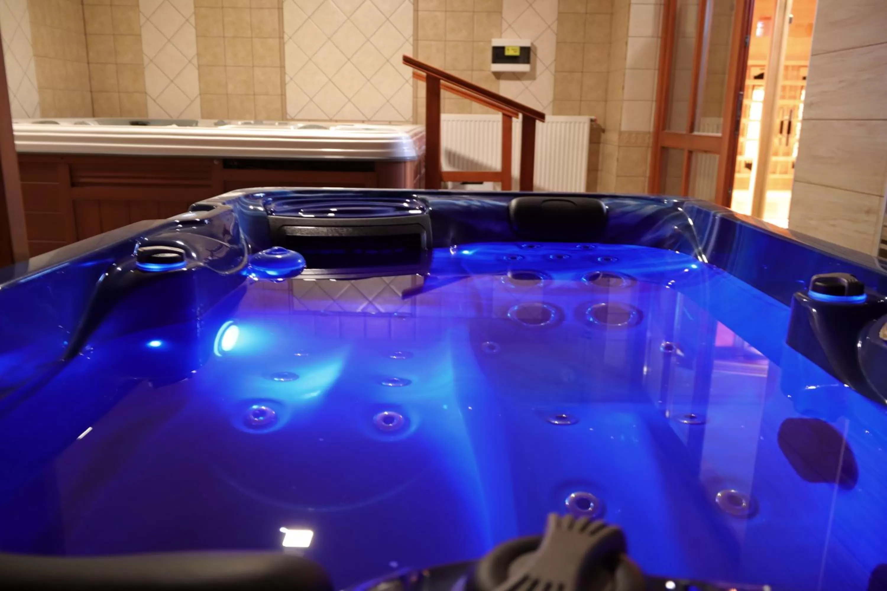 Hot Tub in Royal Hotel