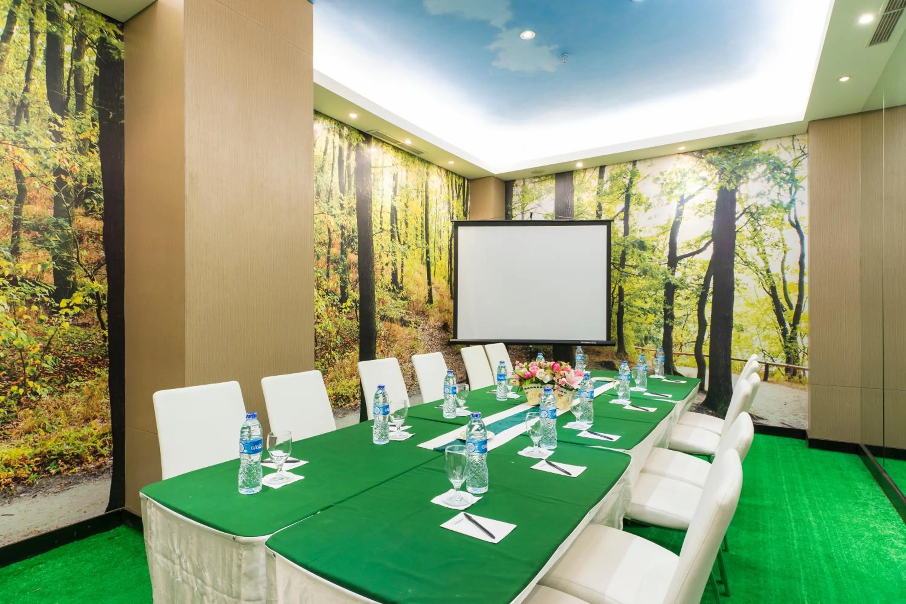 Meeting/conference room in Royal City Hotel Jakarta