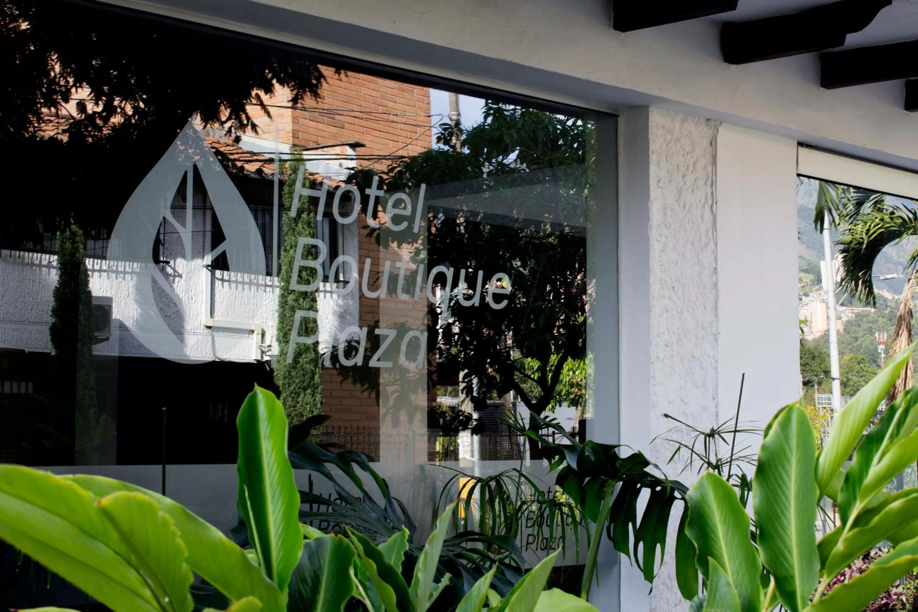 Property building in Hotel Boutique Plaza