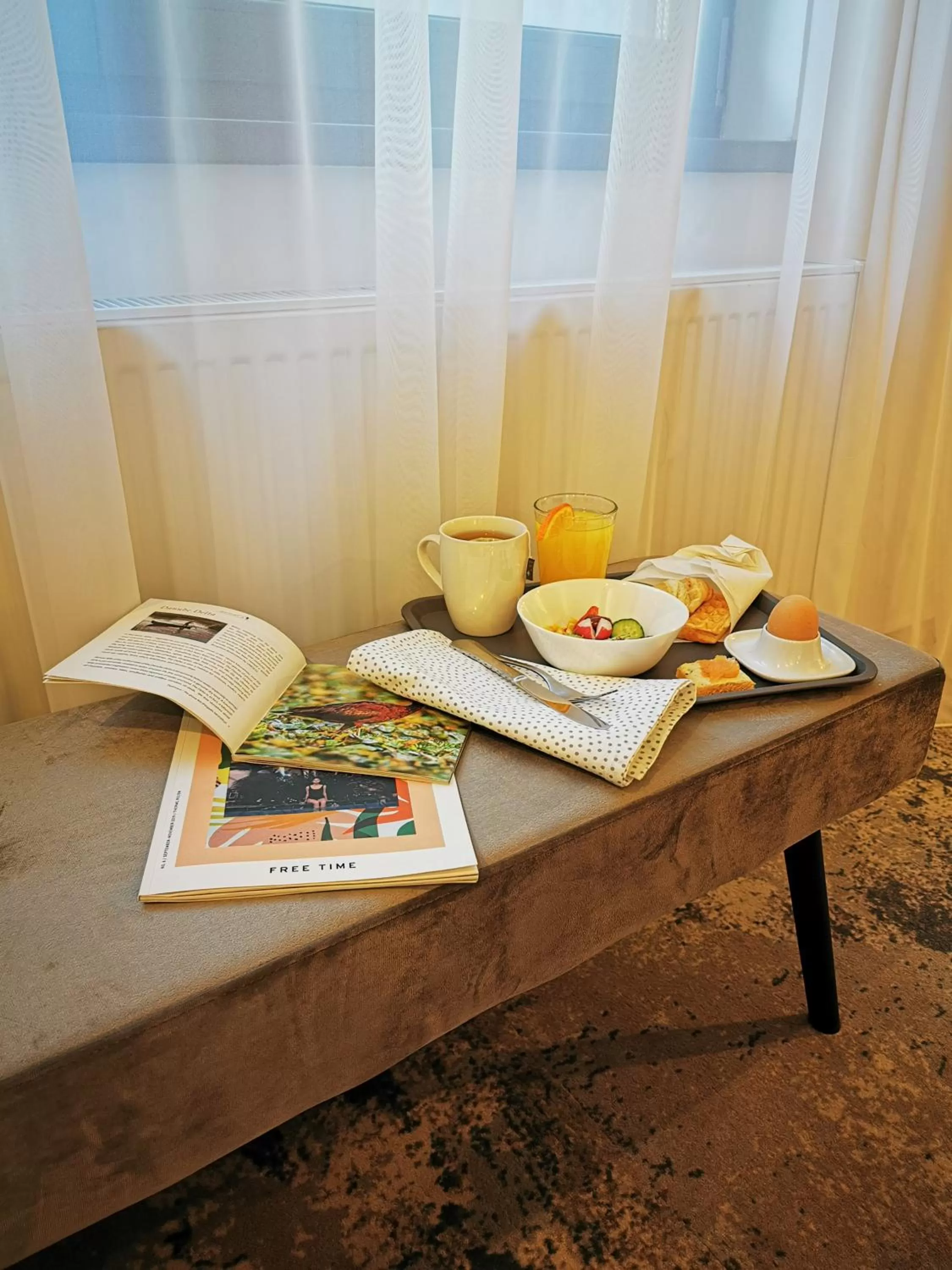 Breakfast in YMY Boutique Residence