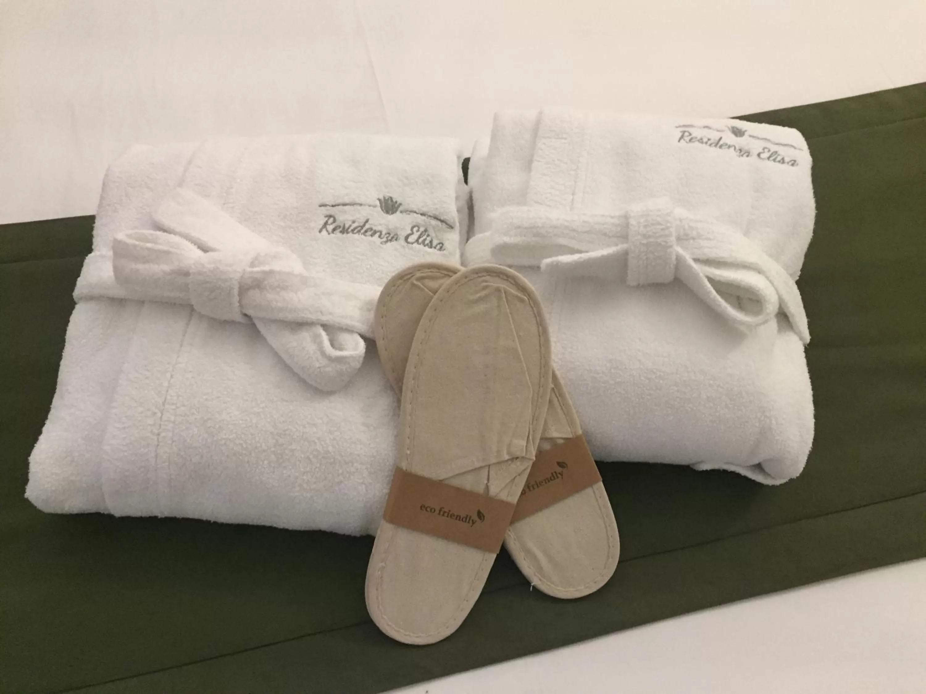 room service, Bed in Residenza Elisa