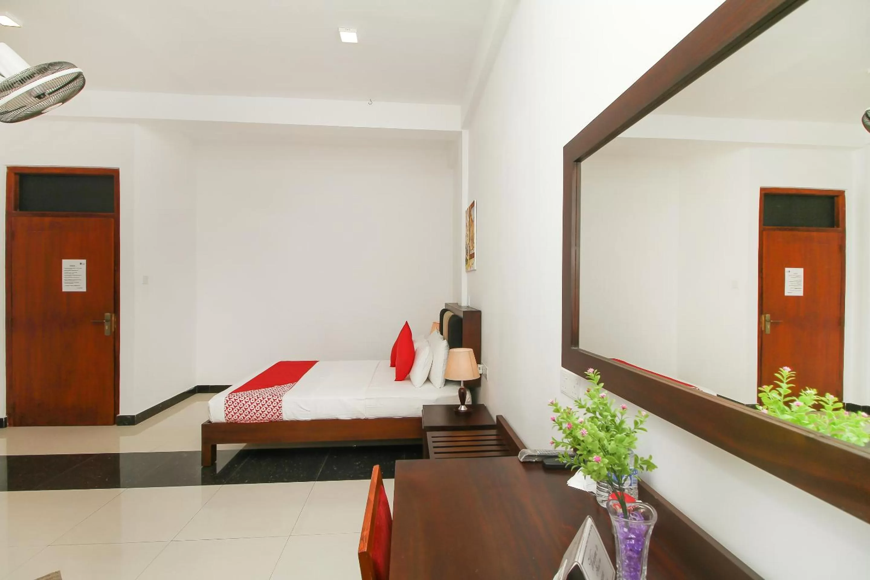 Bedroom in Hotel 198 Negombo