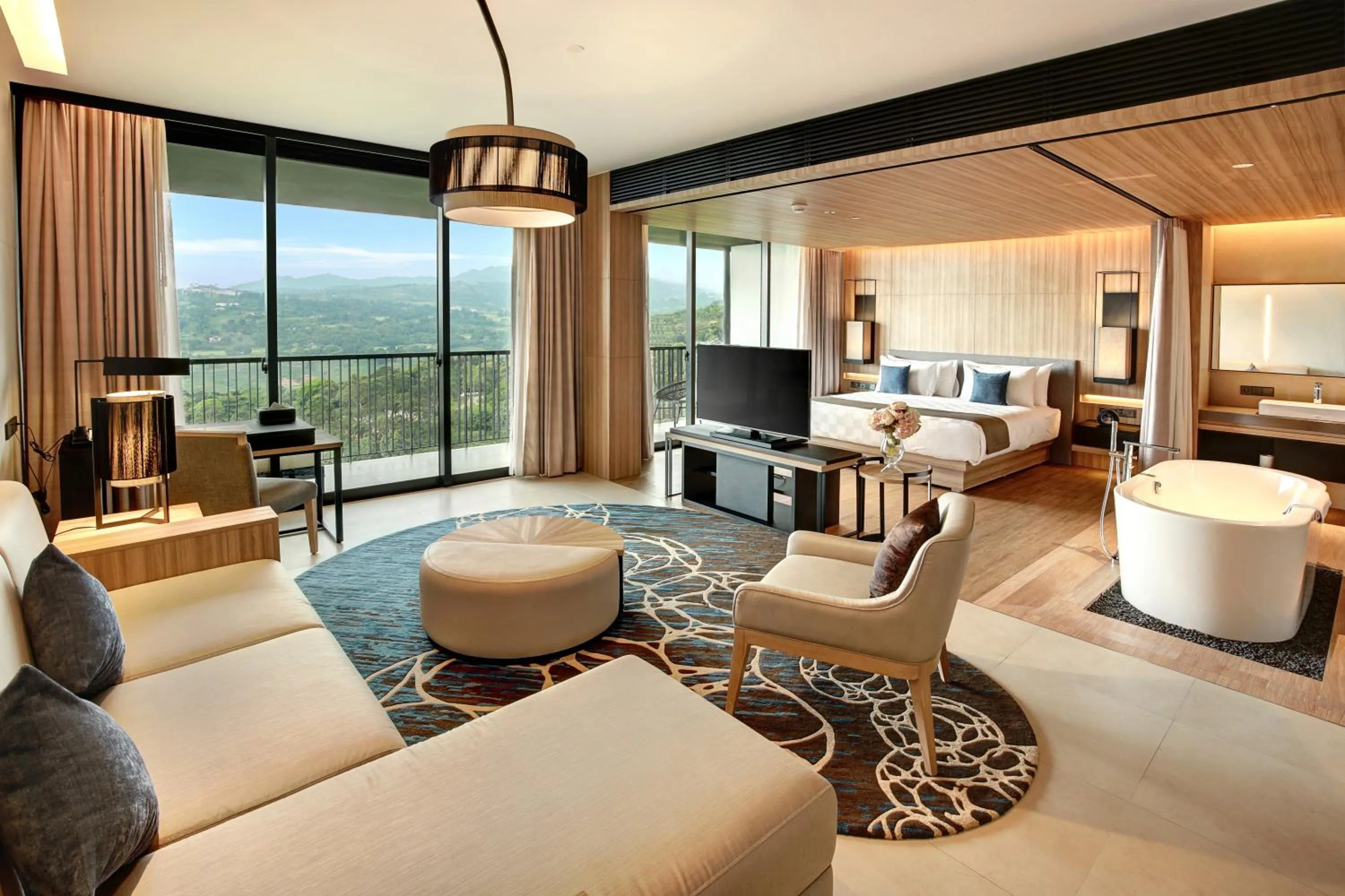 Royal Tulip Gunung Geulis Resort and Golf