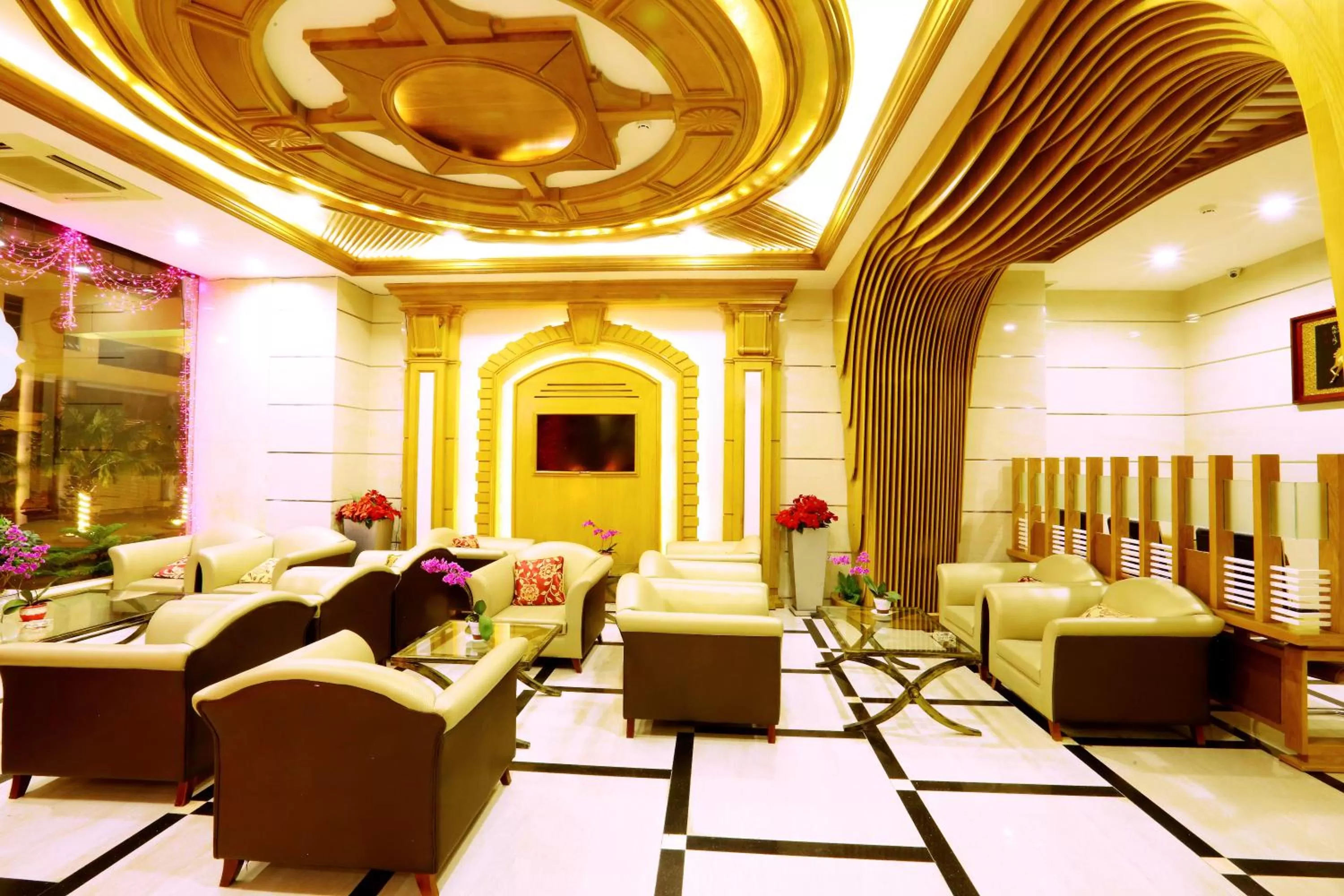 Lobby or reception in Holiday One Can Tho Hotel