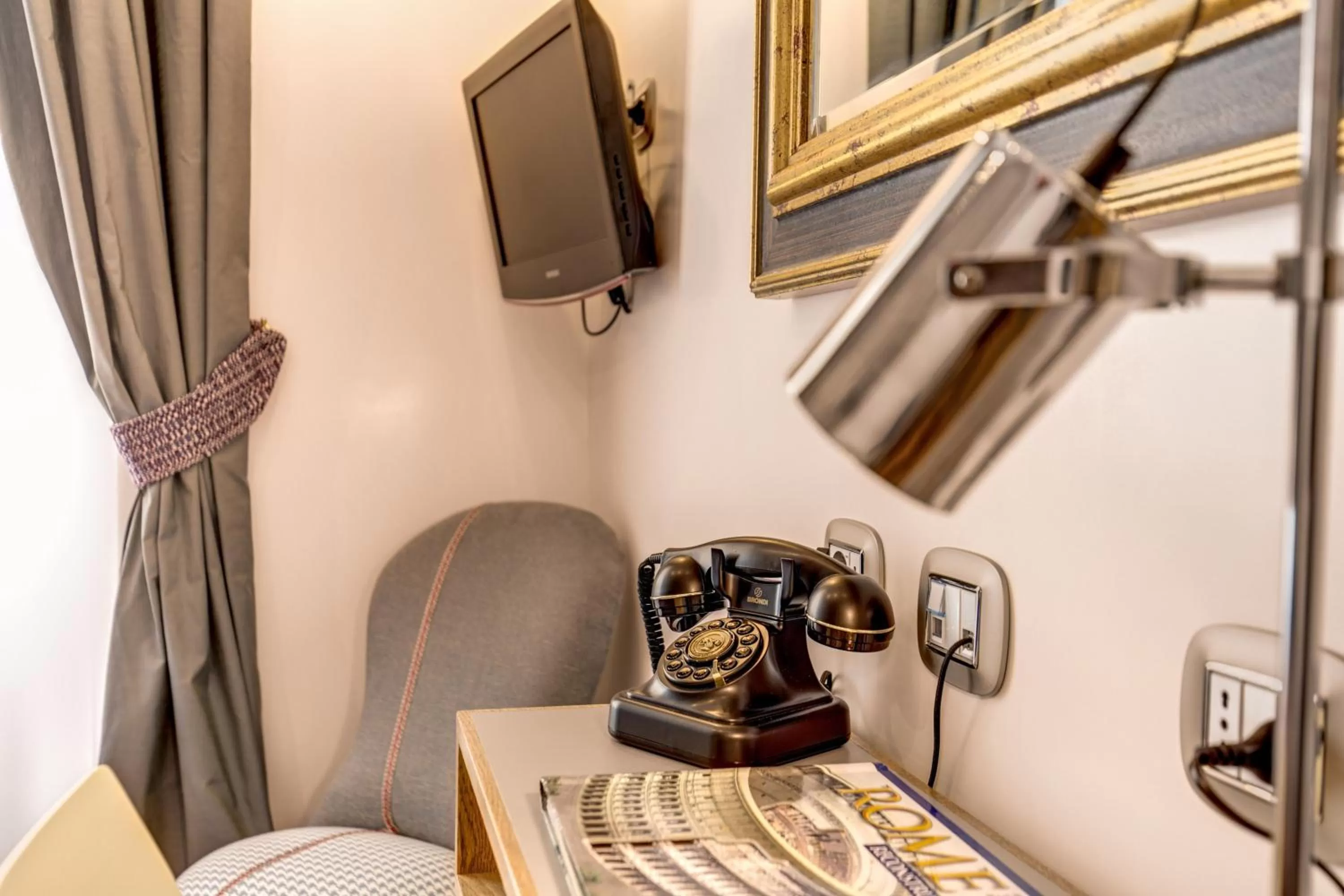 Decorative detail in Parlamento Boutique Hotel