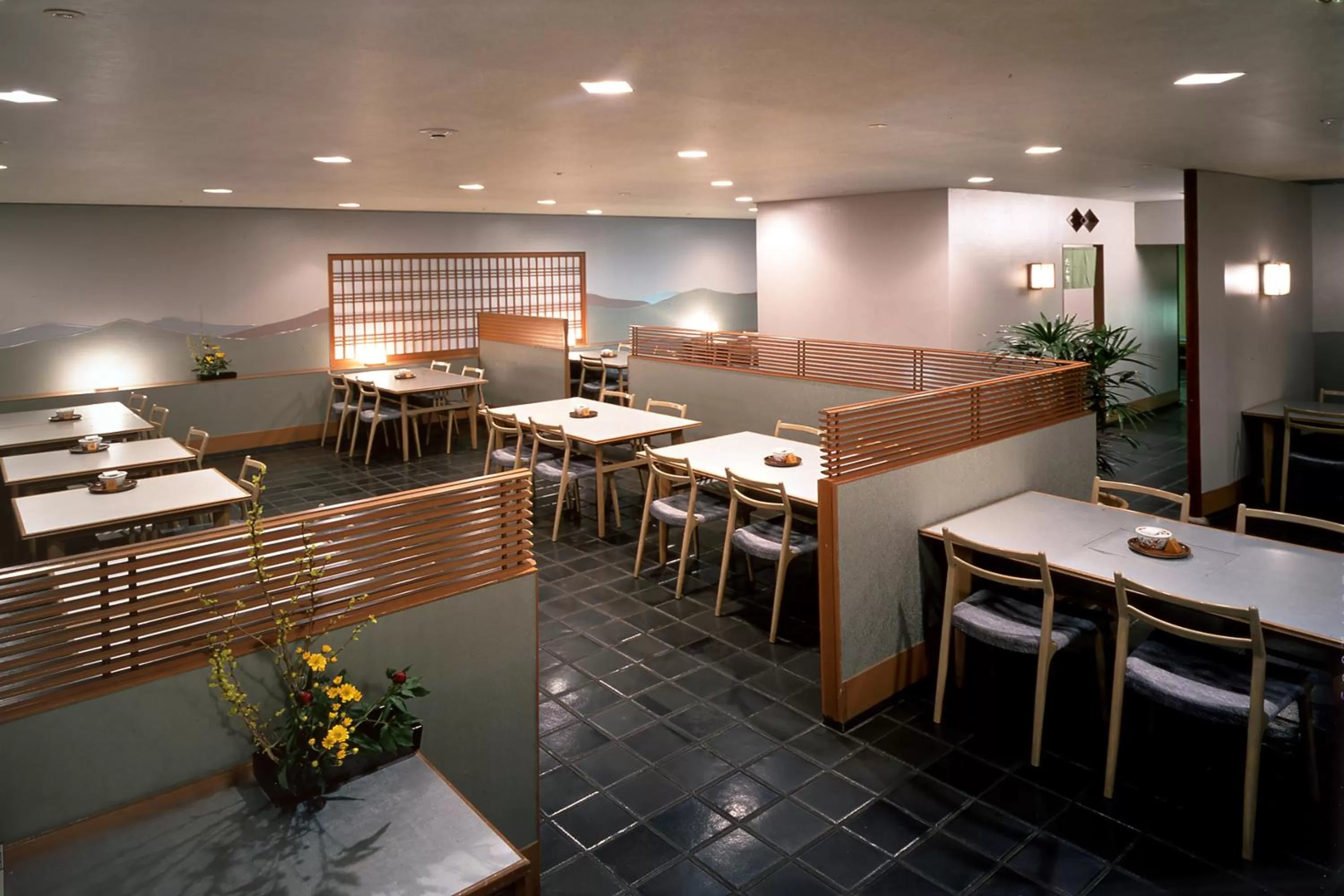 Restaurant/places to eat in ANA Crowne Plaza Kobe by IHG