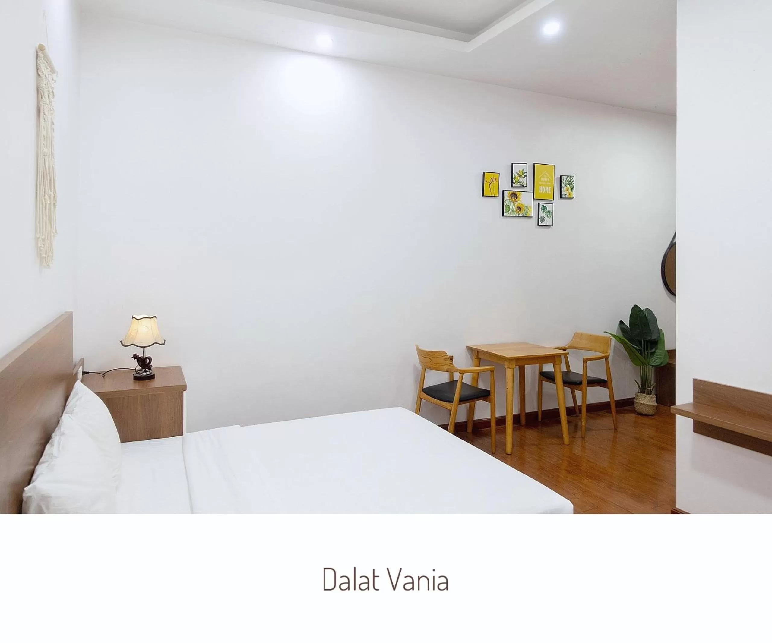 Bed in Sky Hotel - Dalat Vania