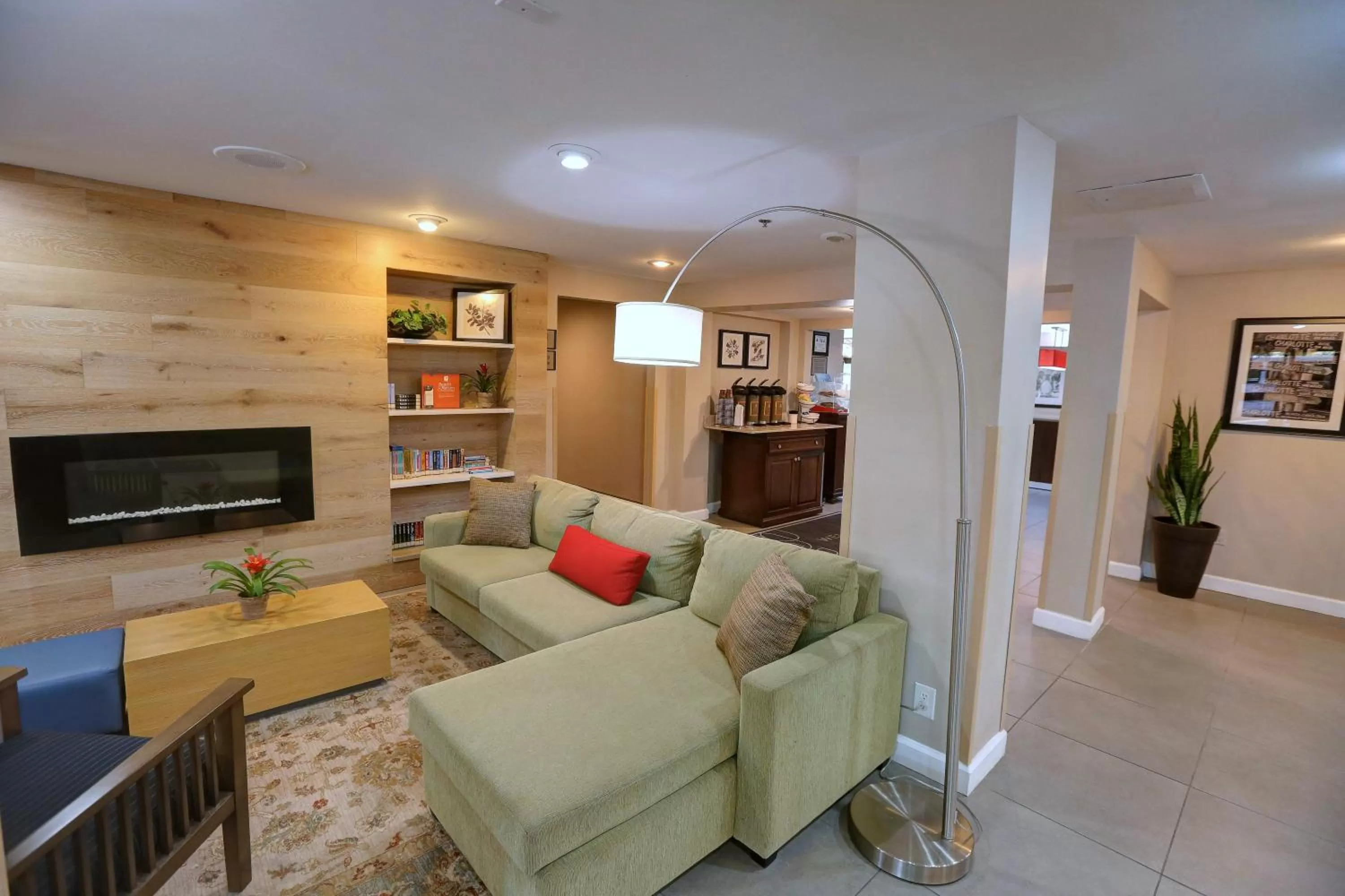Lobby or reception in Country Inn & Suites by Radisson, Charlotte I-85 Airport, NC