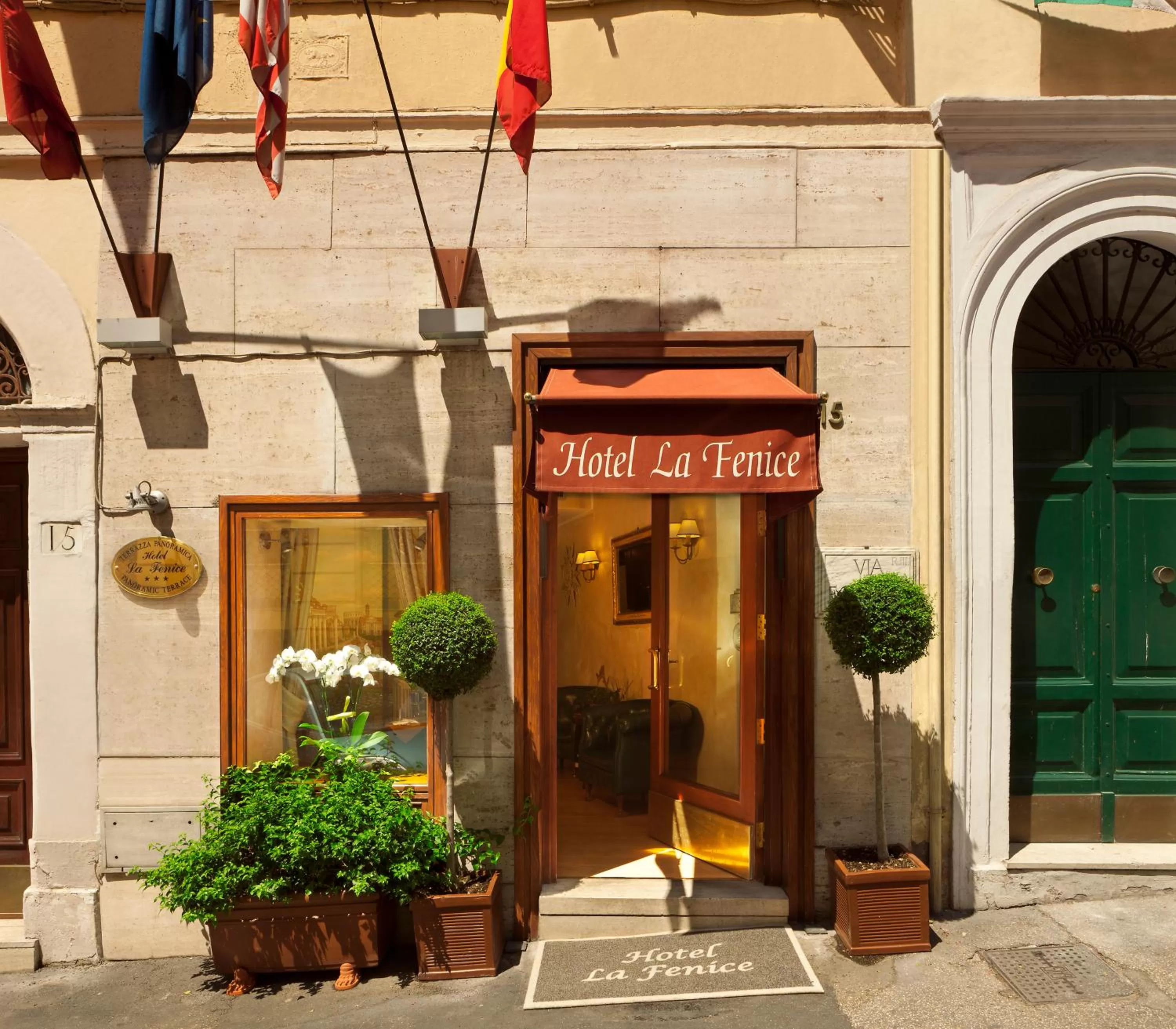 Facade/entrance in Hotel La Fenice