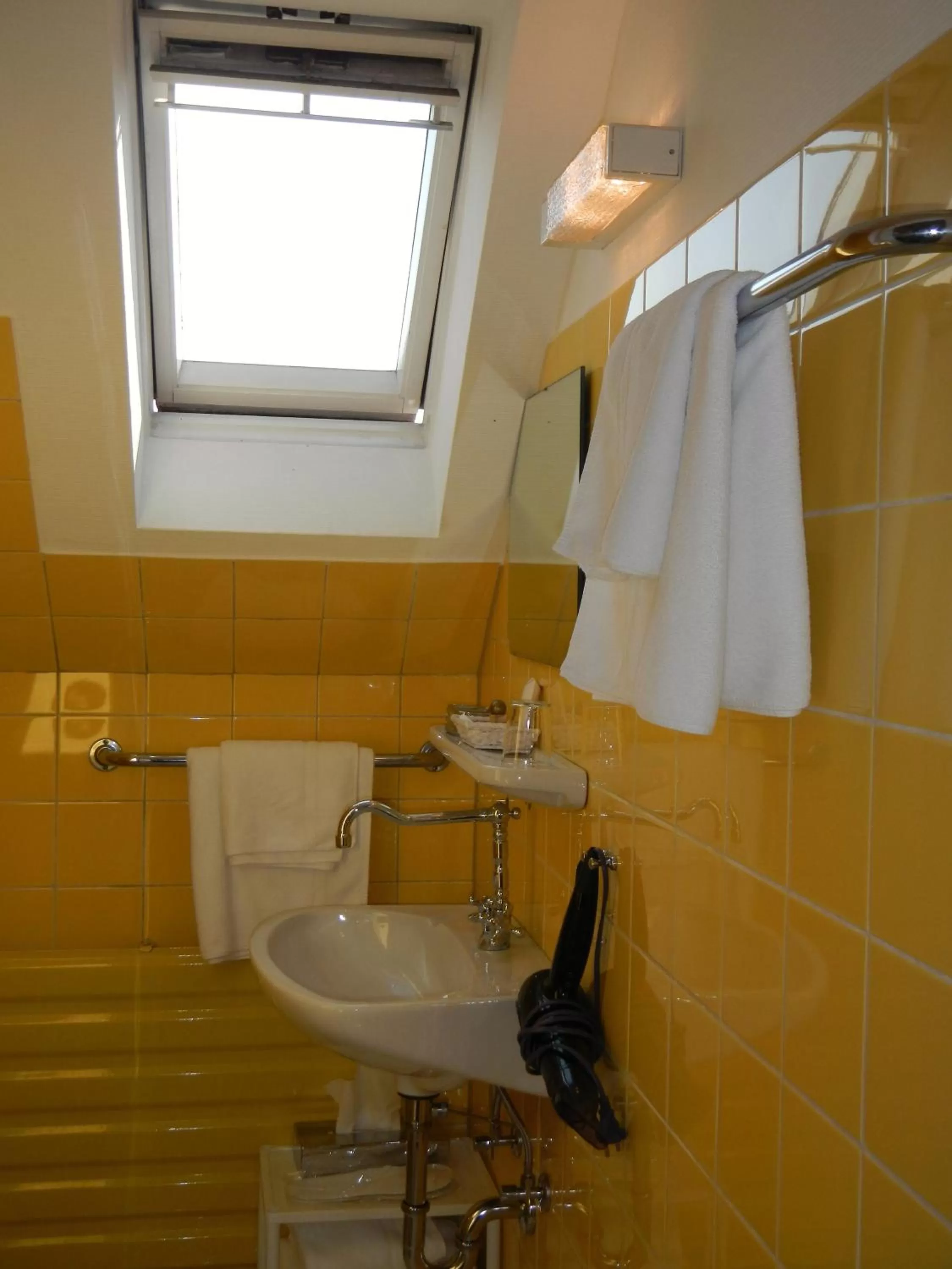 Bathroom in Hotel Villa Meererbusch