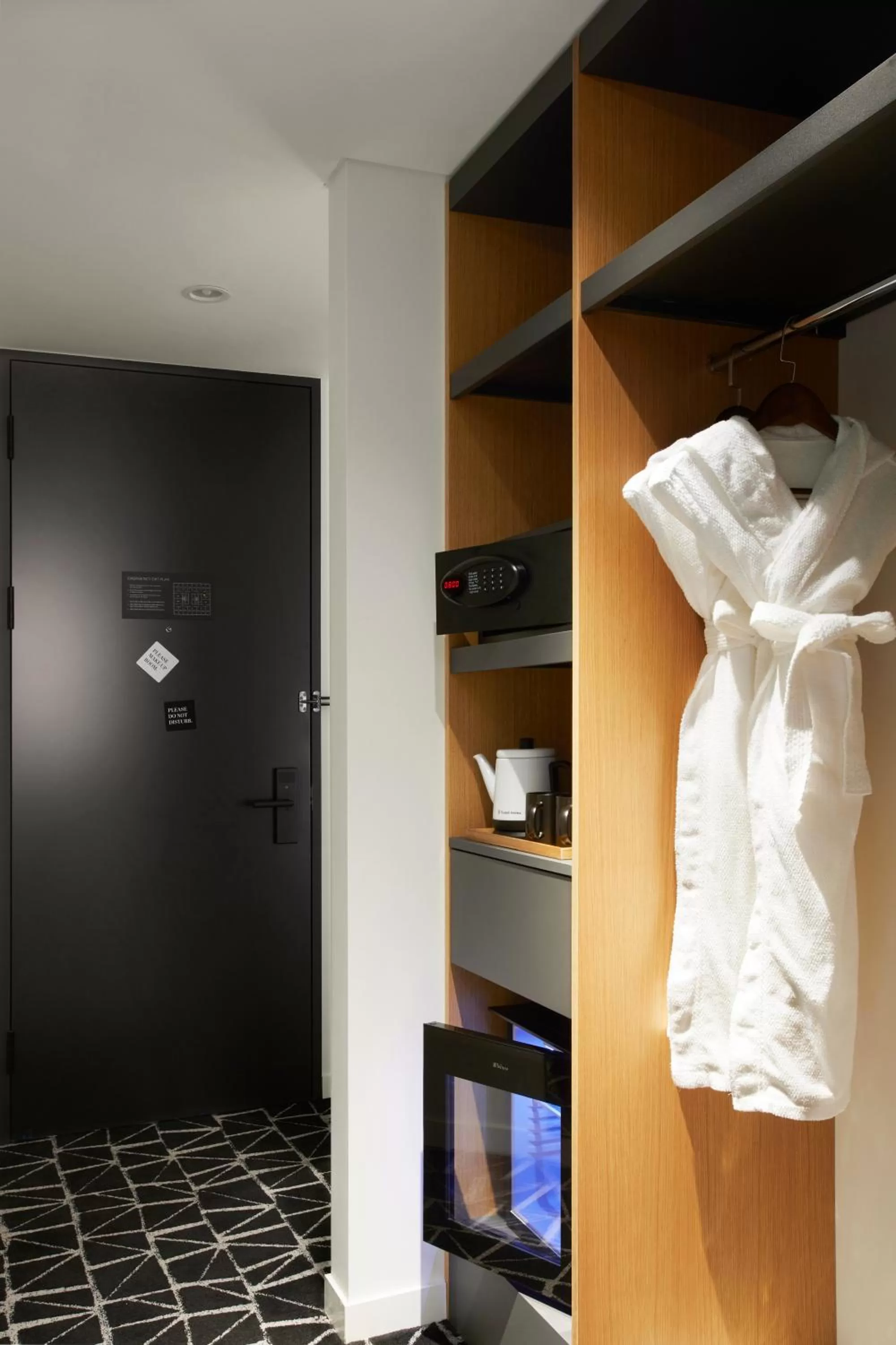 Decorative detail in L7 GANGNAM by LOTTE HOTELS