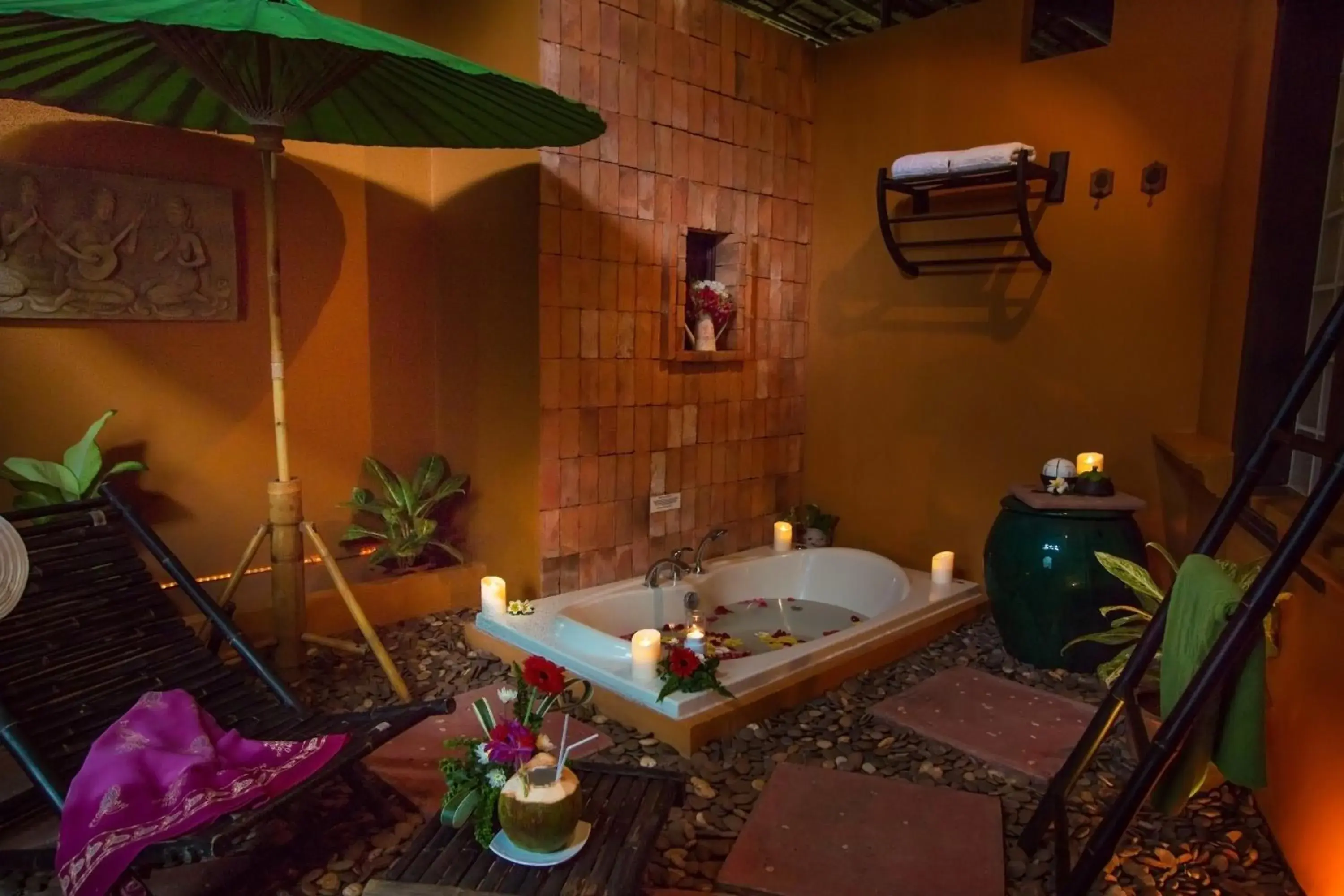 Royal Suite with Garden View in Mangosteen Ayurveda & Wellness Resort - SHA Plus Royal Suite with Garden View in Mangosteen Ayurveda & Wellness Resort - SHA Plus