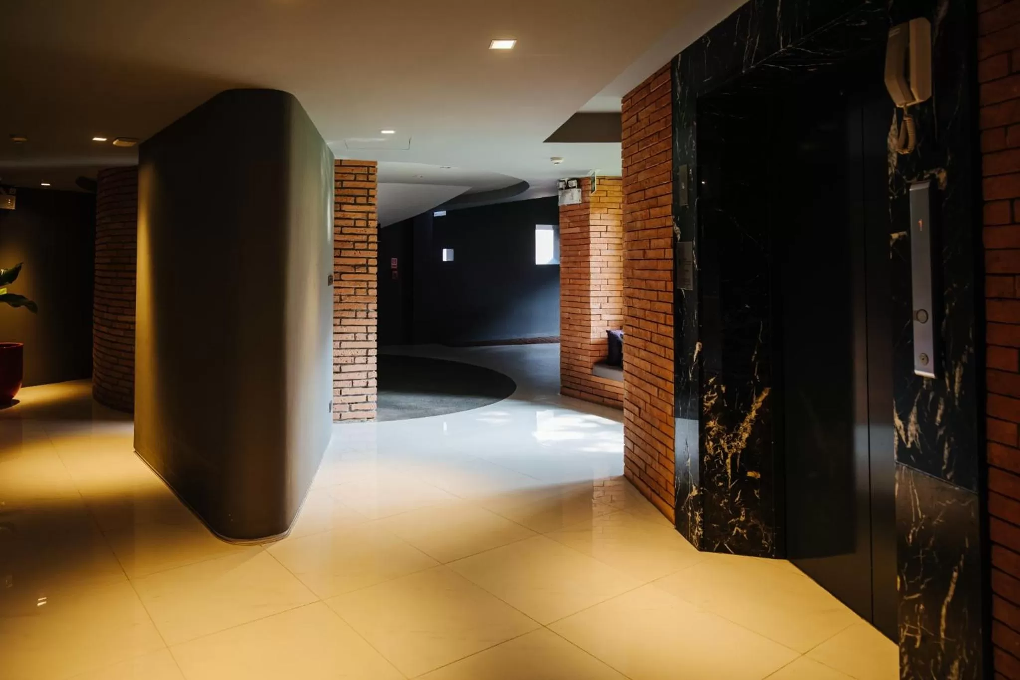 Property building in Cross Chiang Mai Riverside