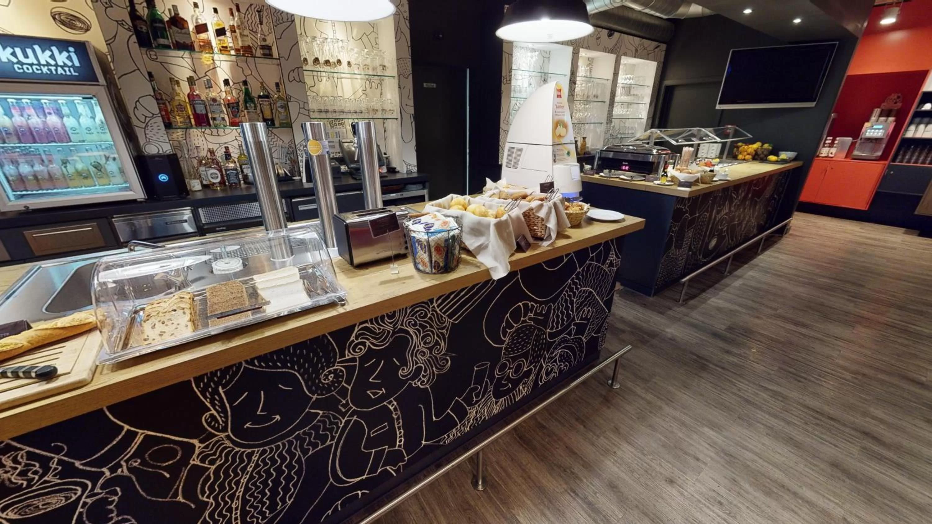 Food and drinks in ibis Hotel Köln Airport