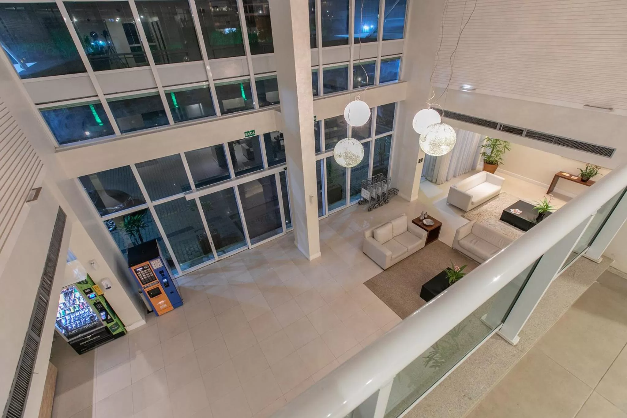 Lobby or reception in Saint Moritz Hplus Express