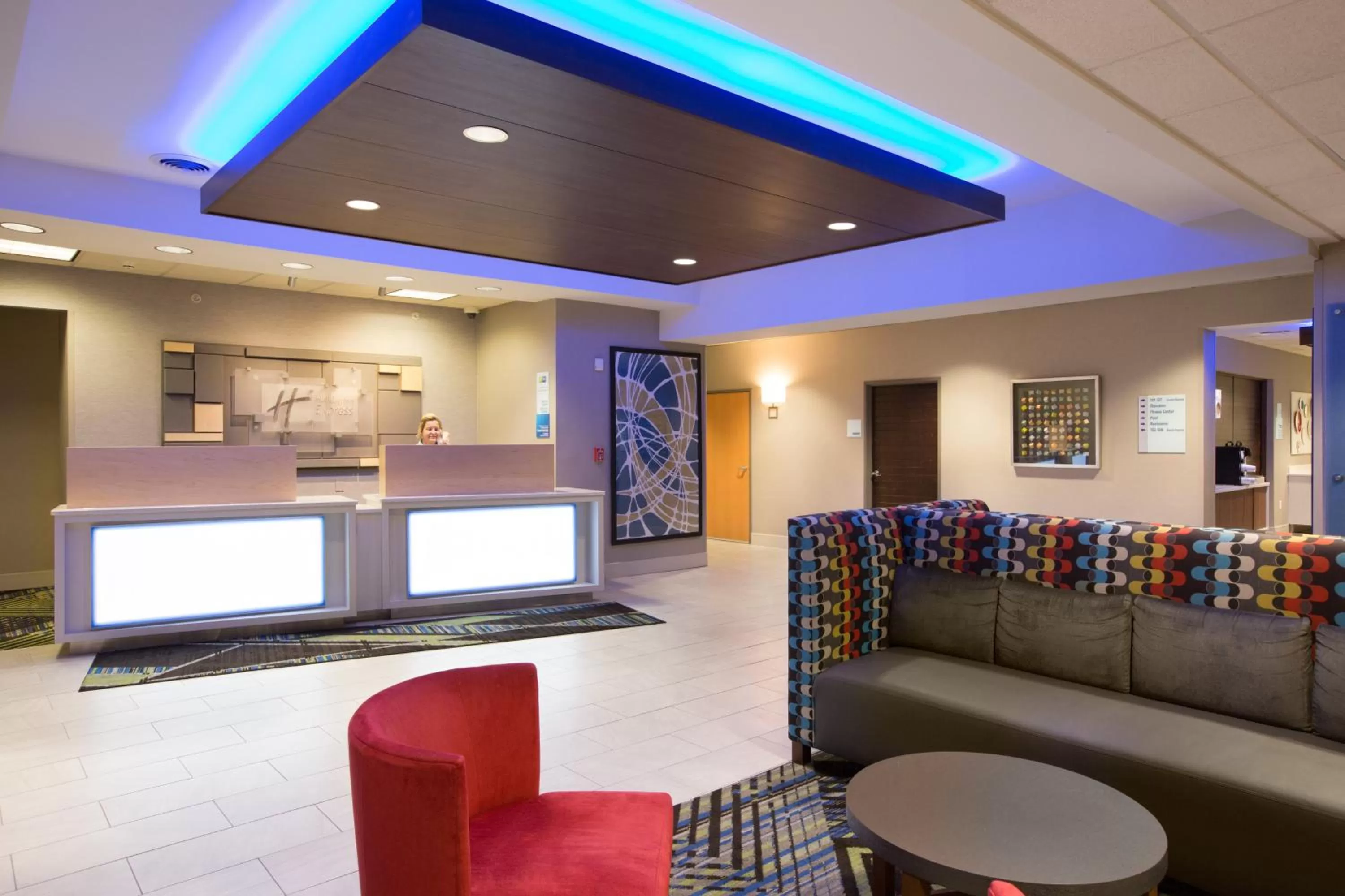 Property building in Holiday Inn Express Hastings by IHG